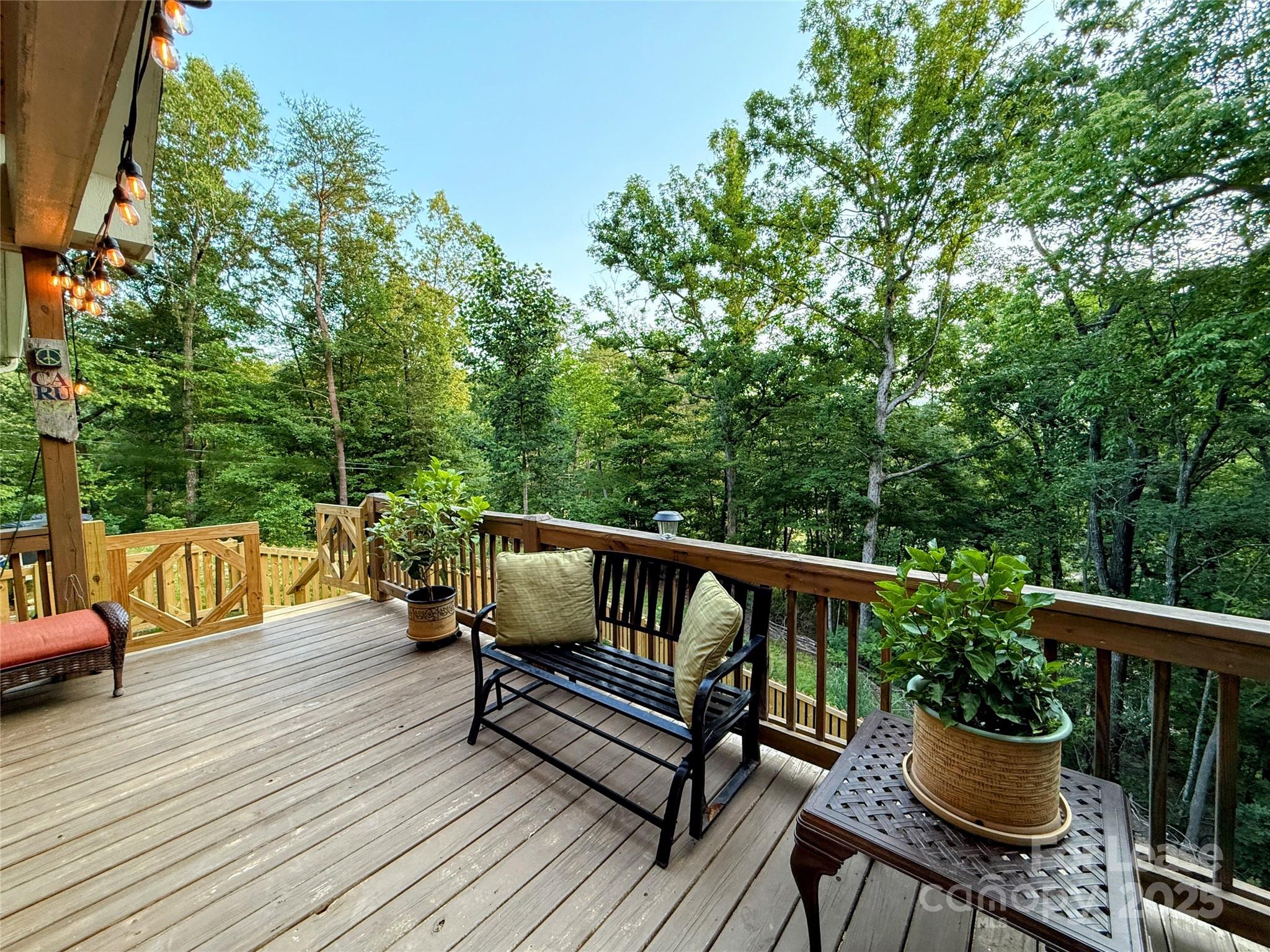 Paradise Point - Residential Lease