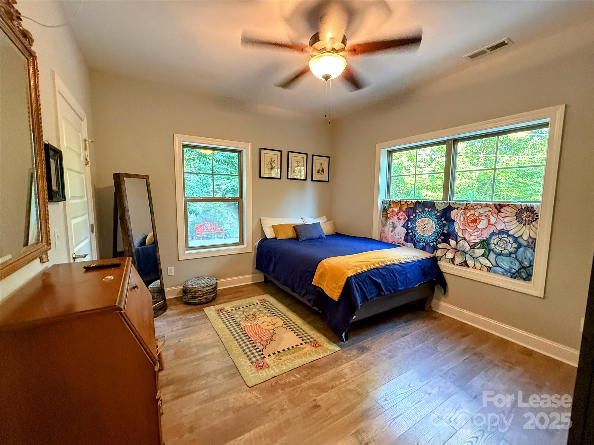 Paradise Point - Residential Lease