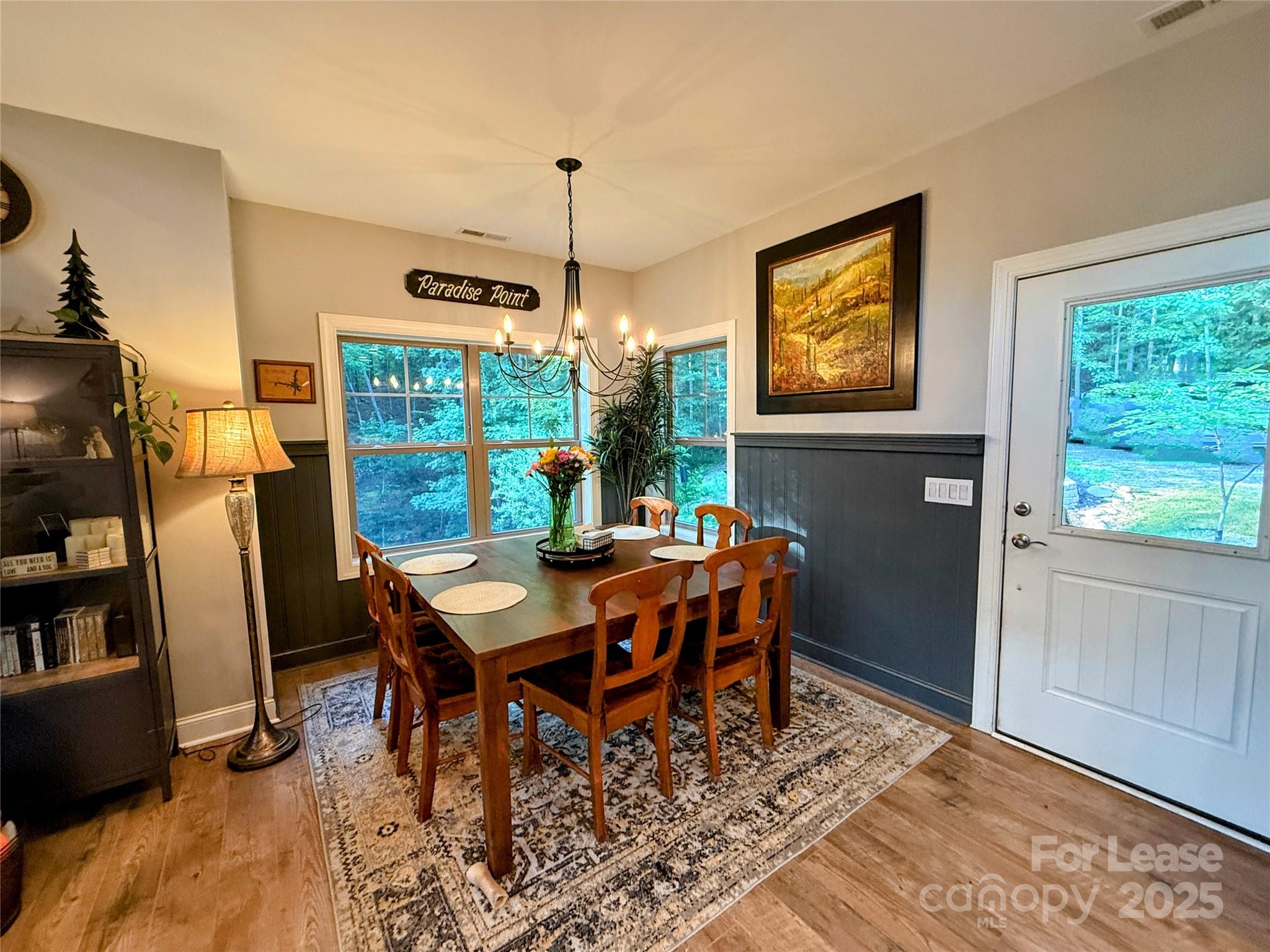 Paradise Point - Residential Lease