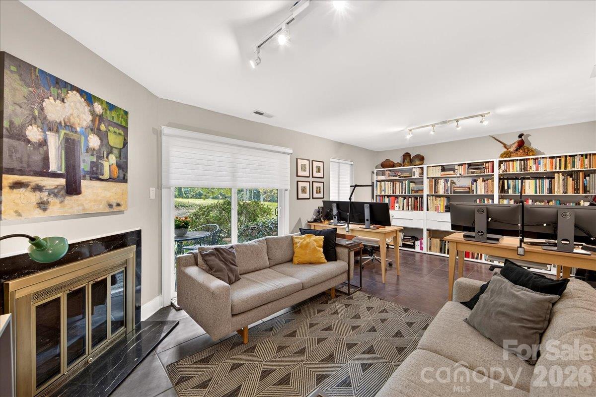 3762 Winding Creek Lane