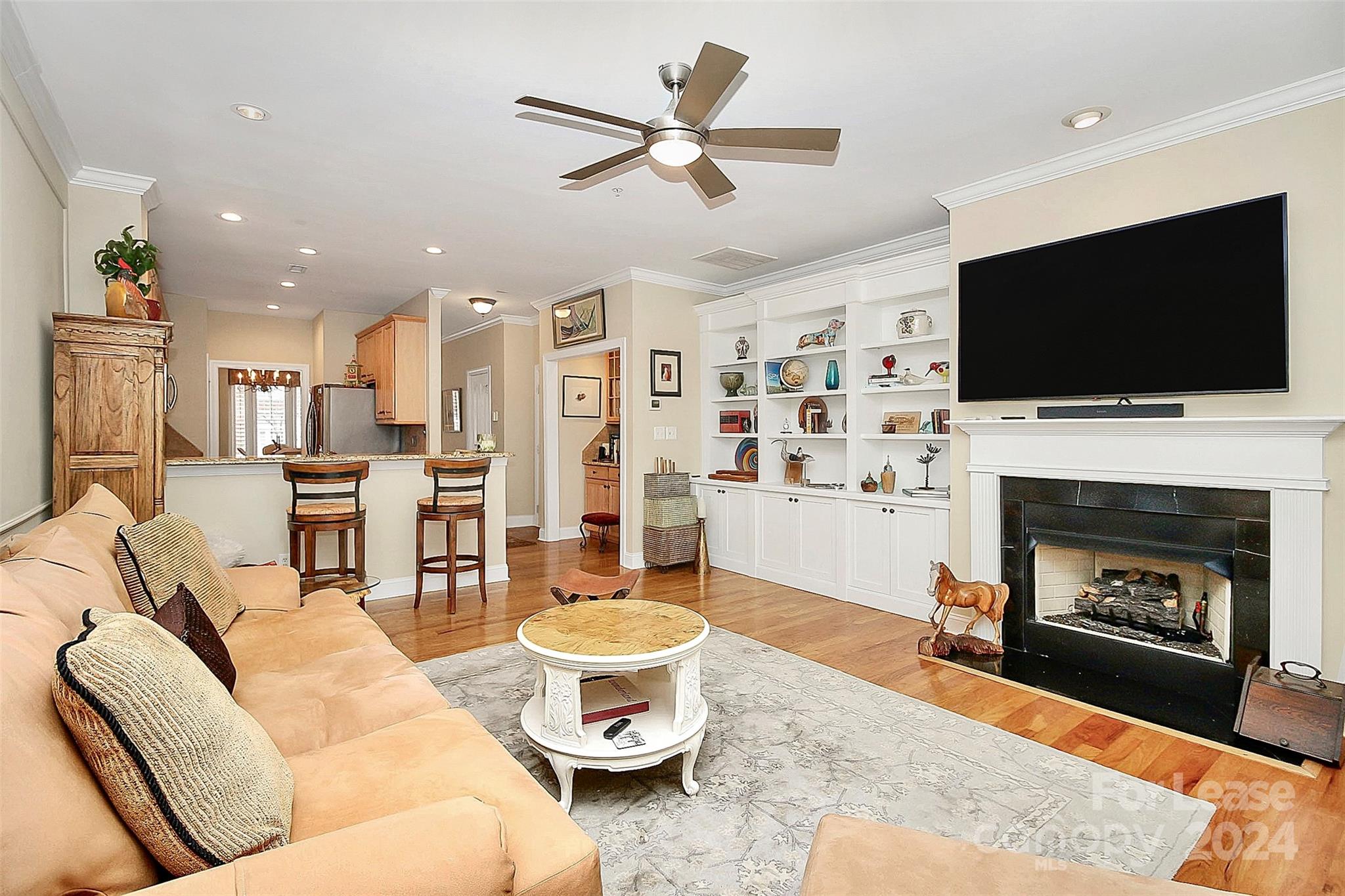 Myers Park - Residential Lease