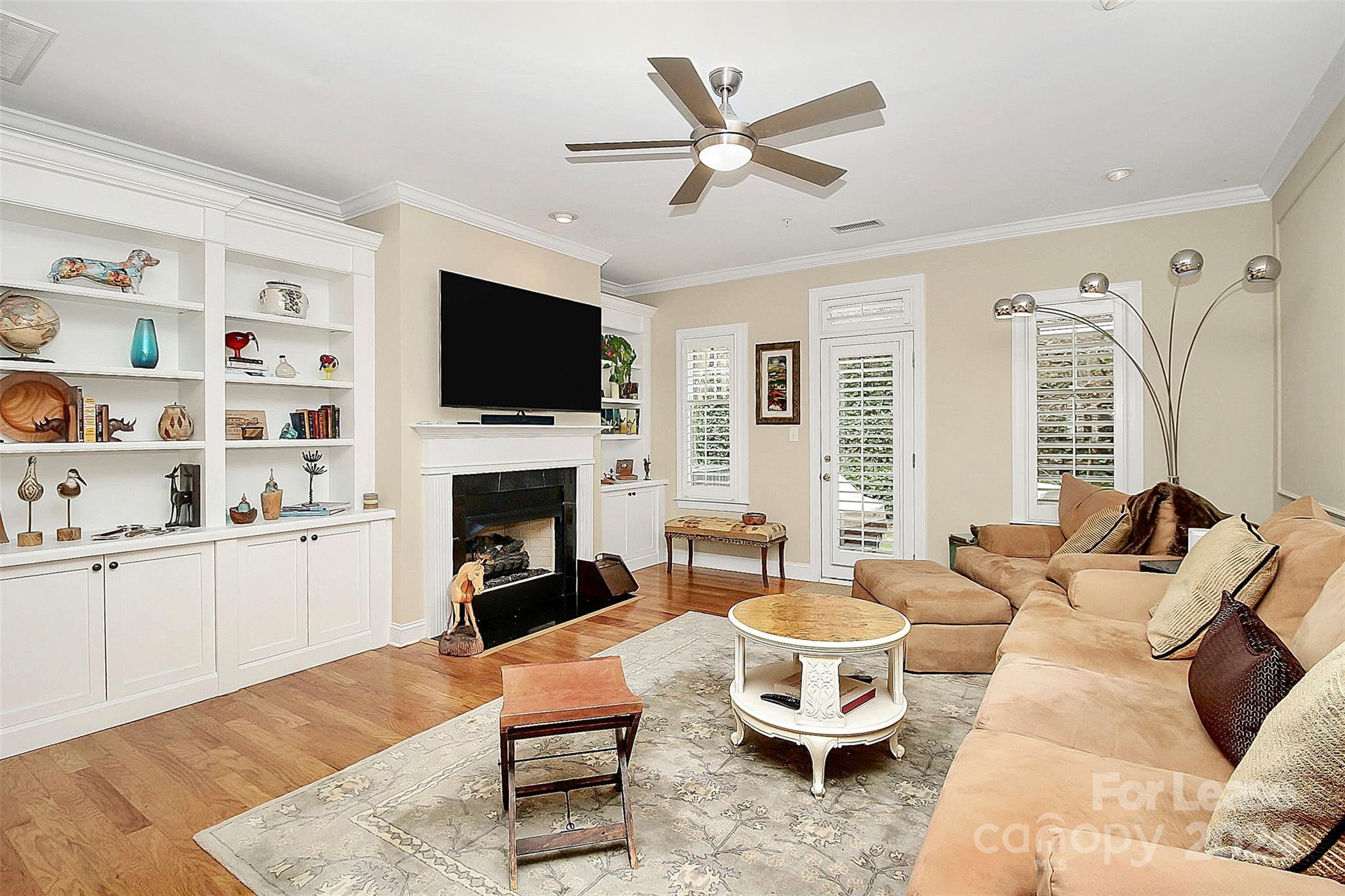 Myers Park - Residential Lease