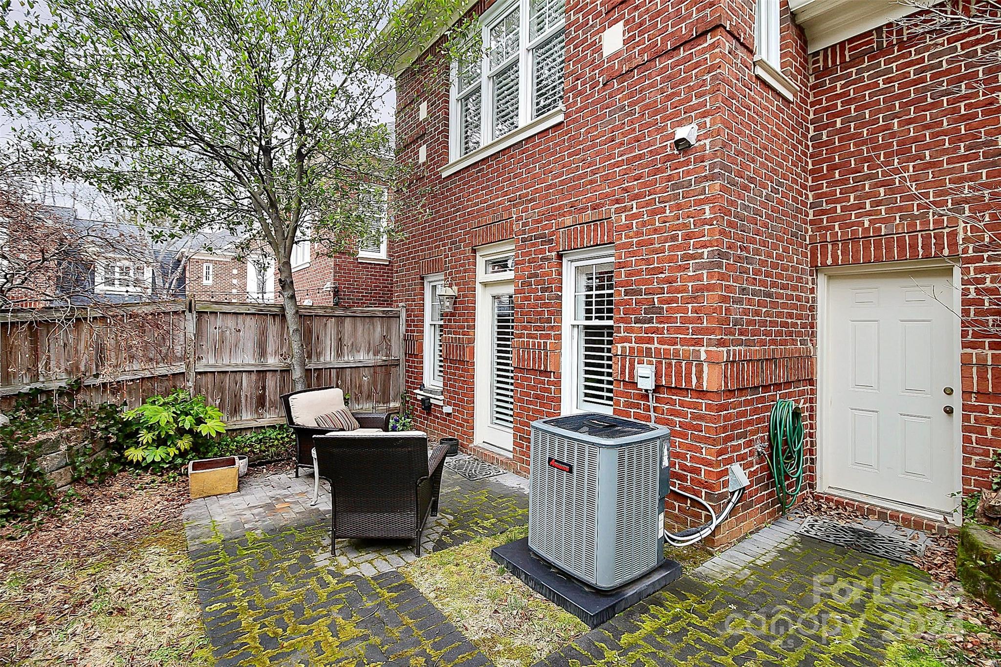 Myers Park - Residential Lease