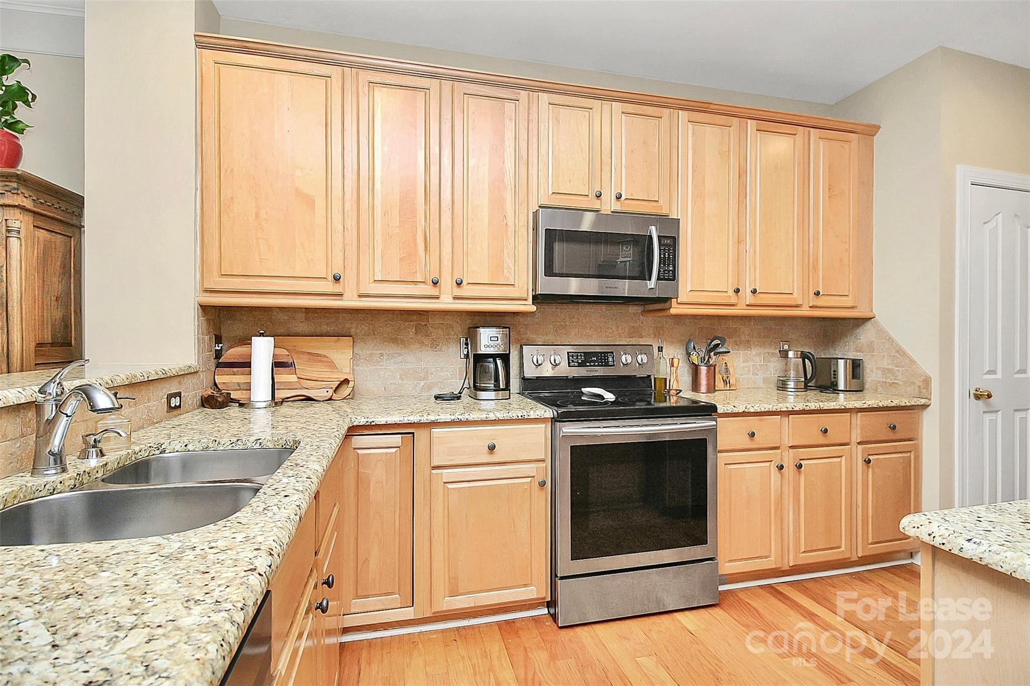 Myers Park - Residential Lease