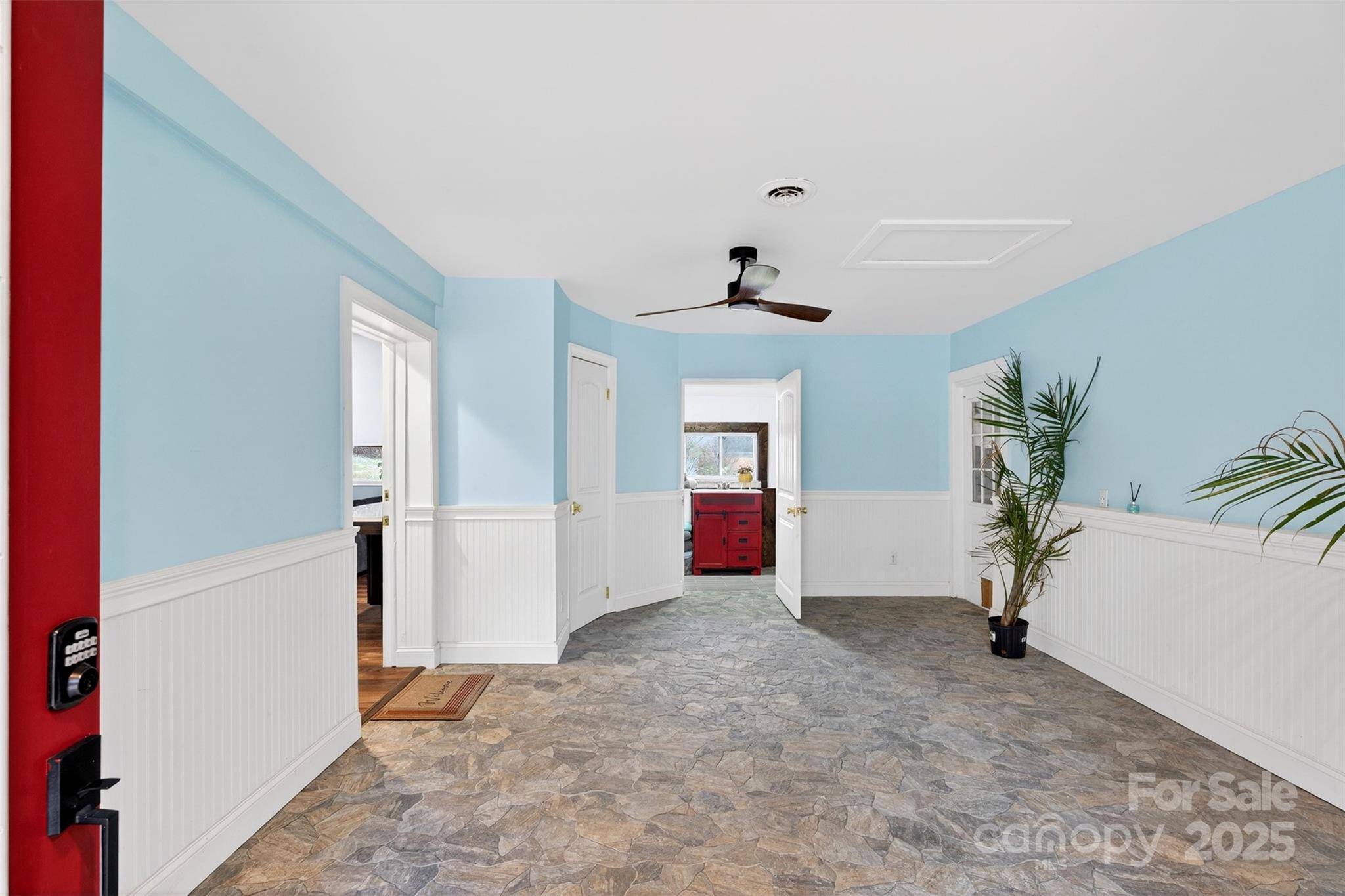 1183 Sandy Plains Road