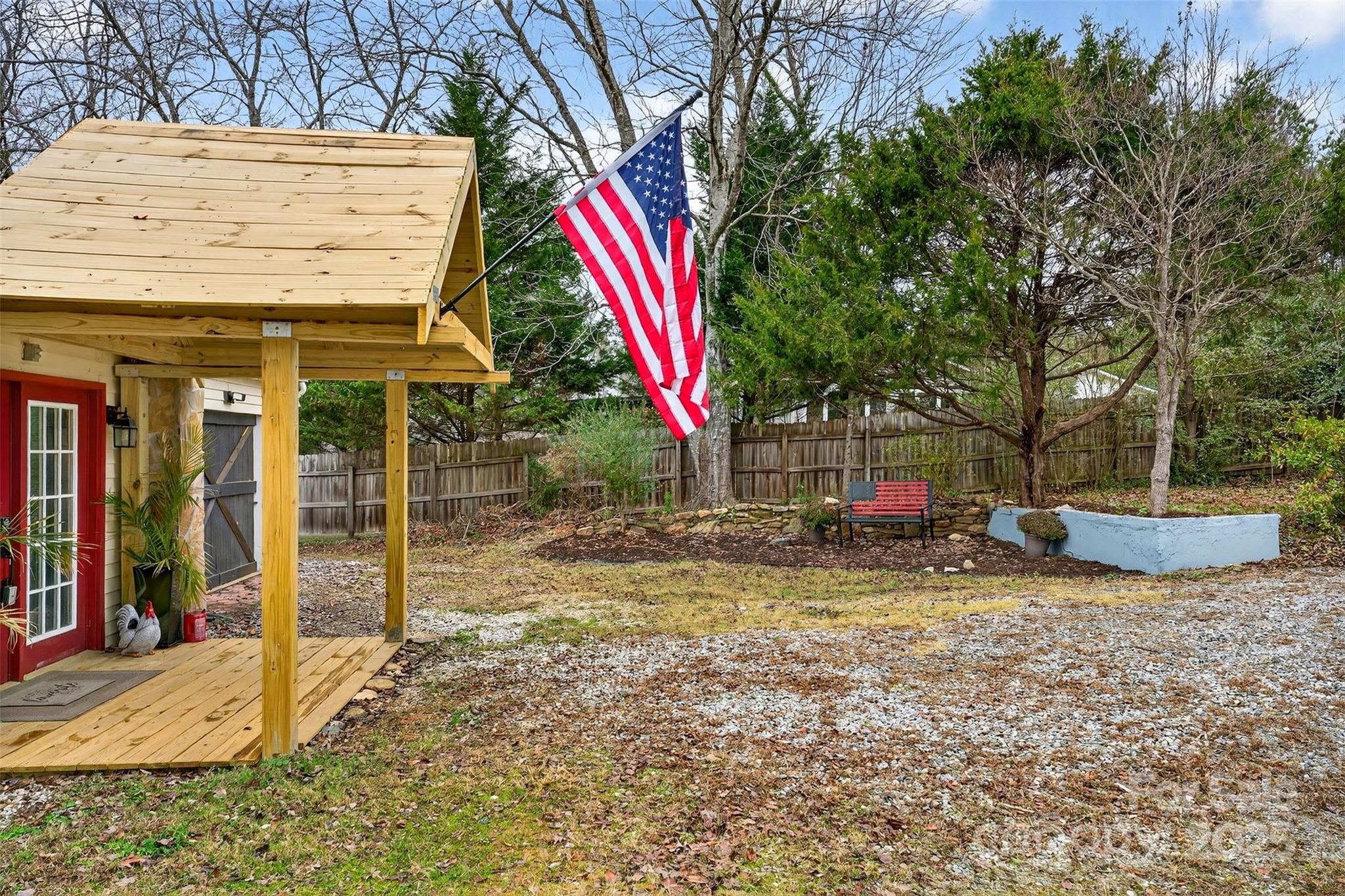 1183 Sandy Plains Road