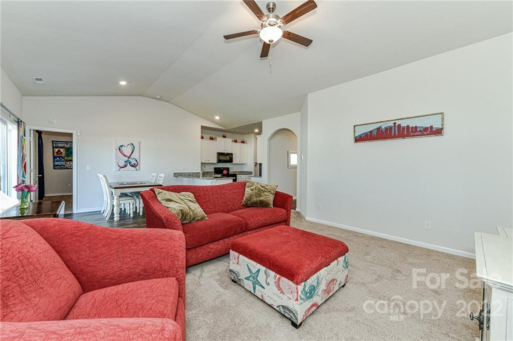 The Reserve at Canyon Hills - Residential