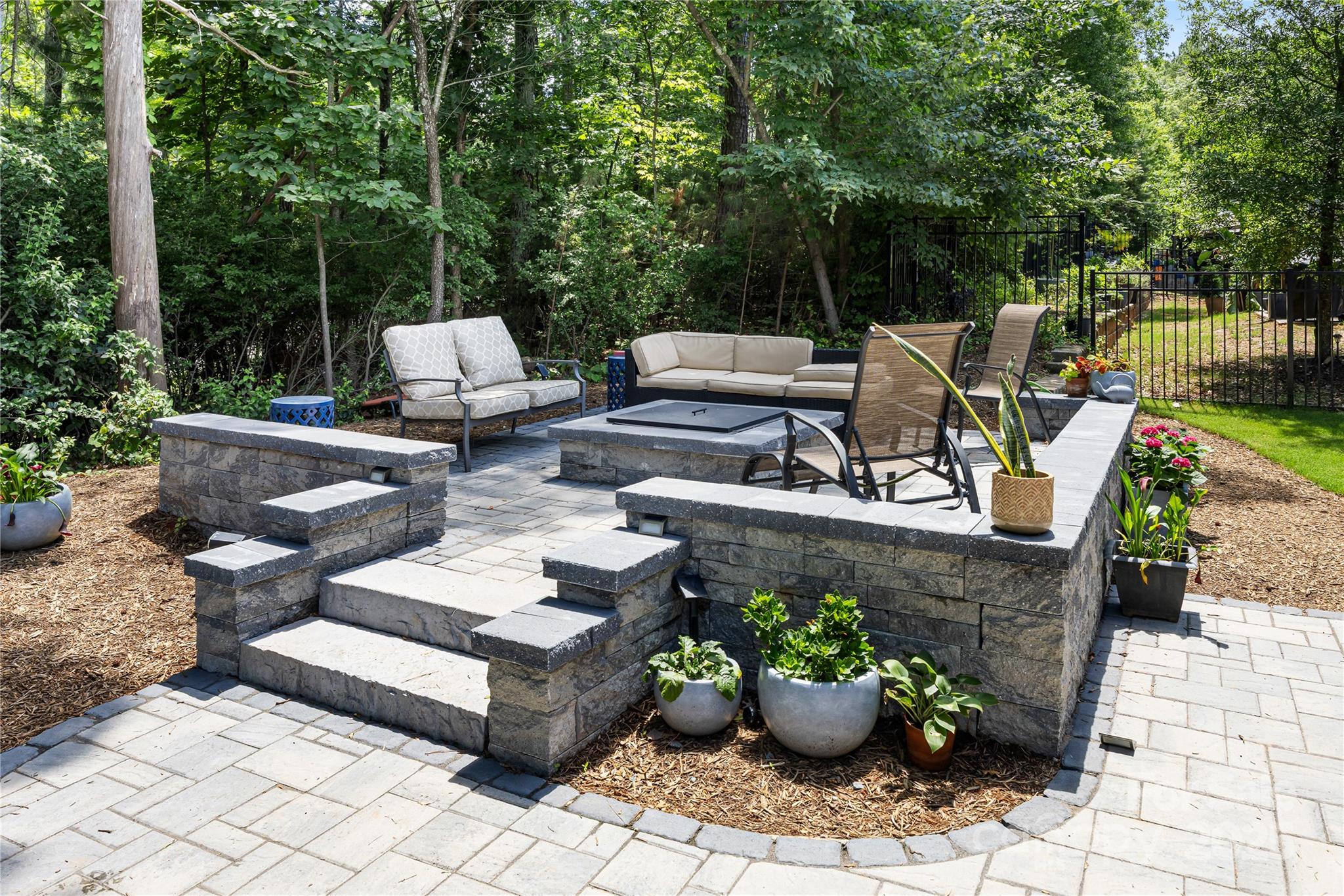 Lake Crest - Residential