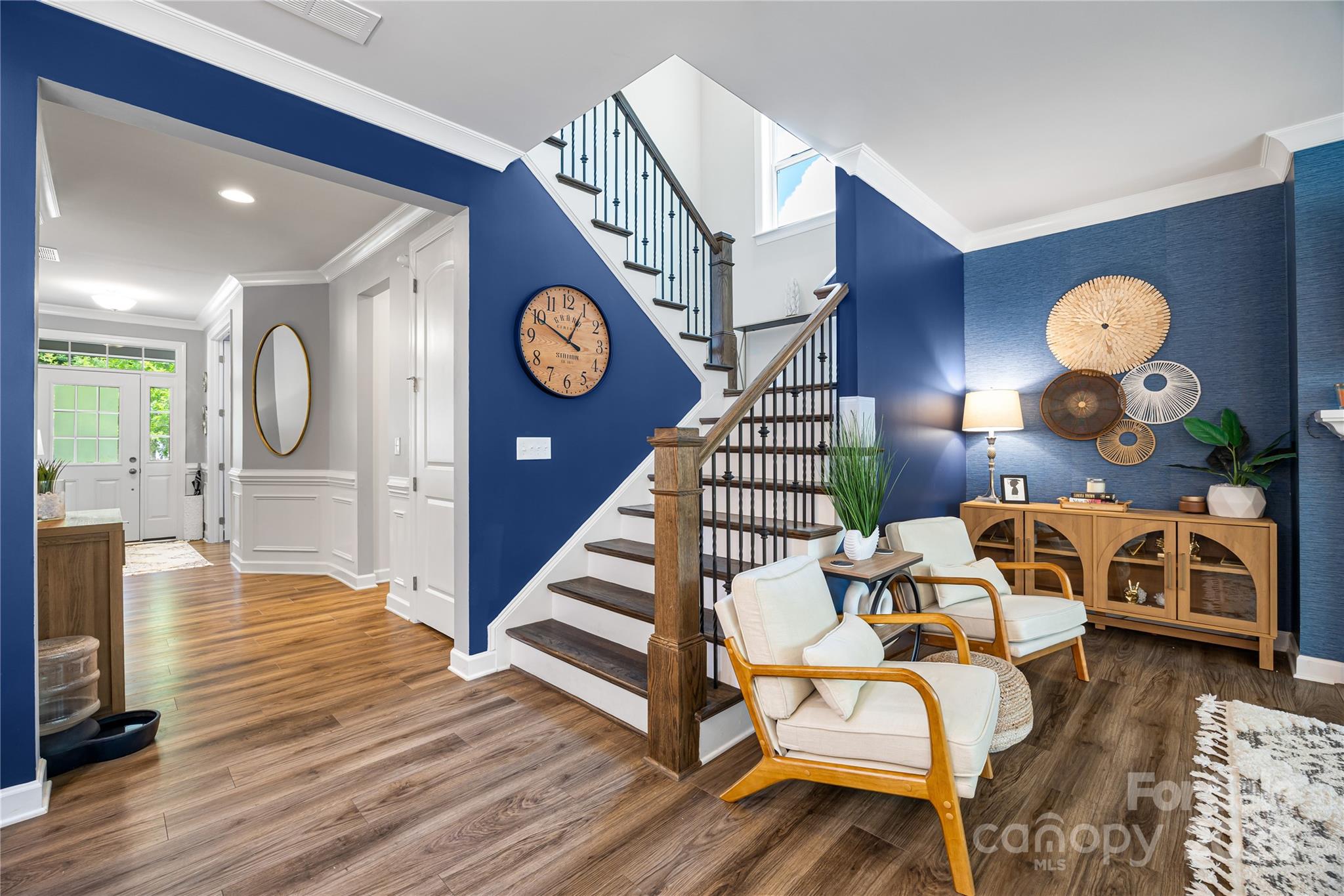 Lake Crest - Residential