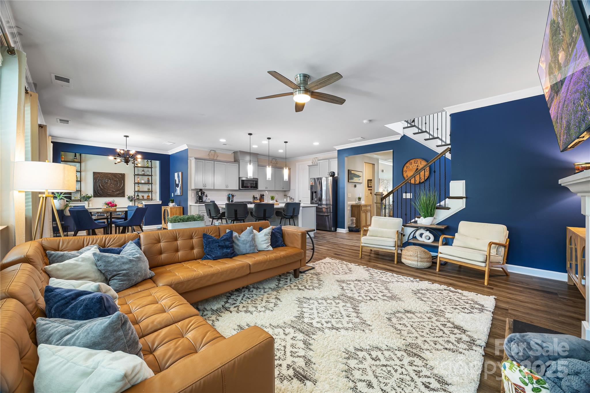 Lake Crest - Residential