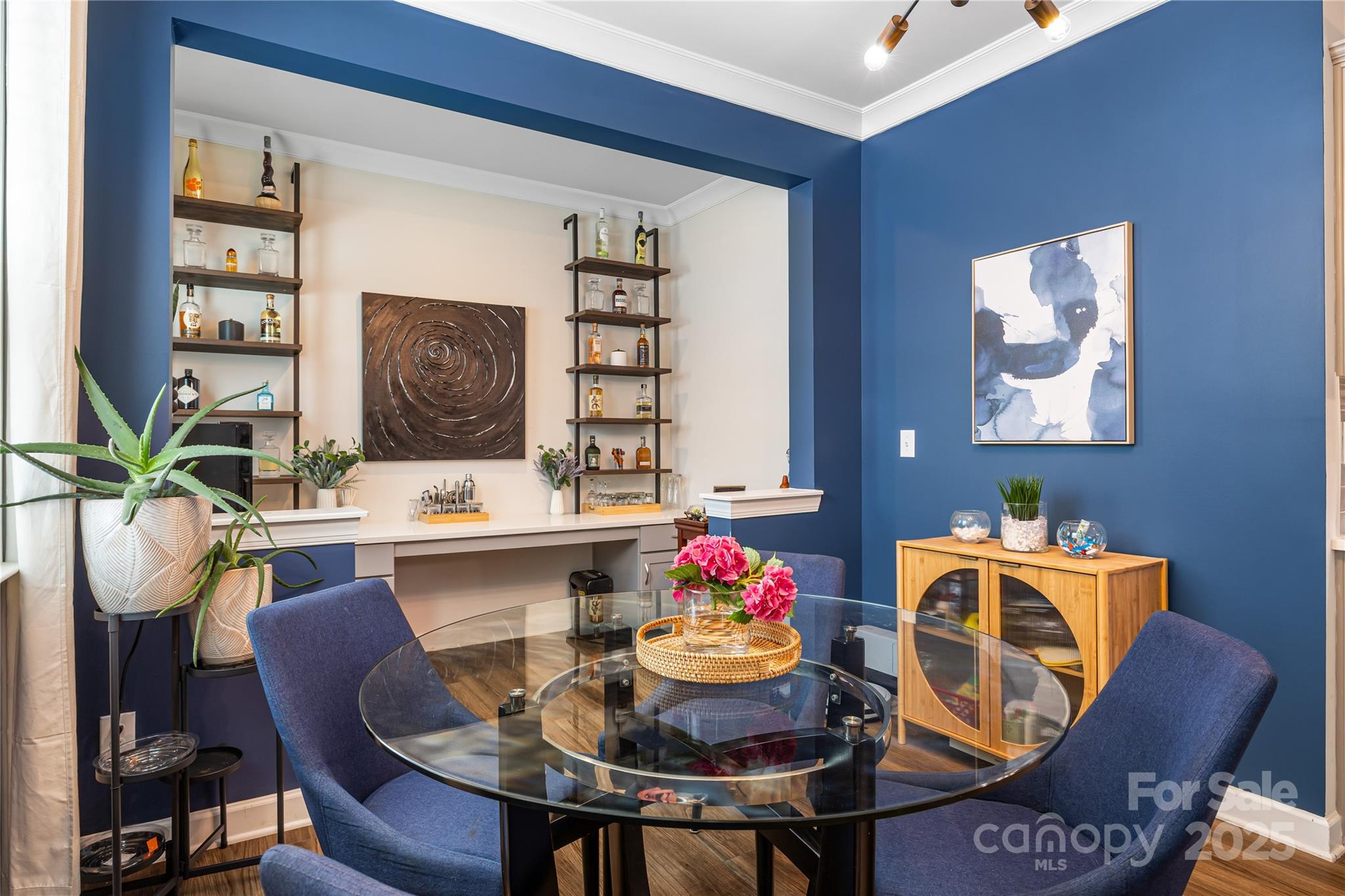 Lake Crest - Residential