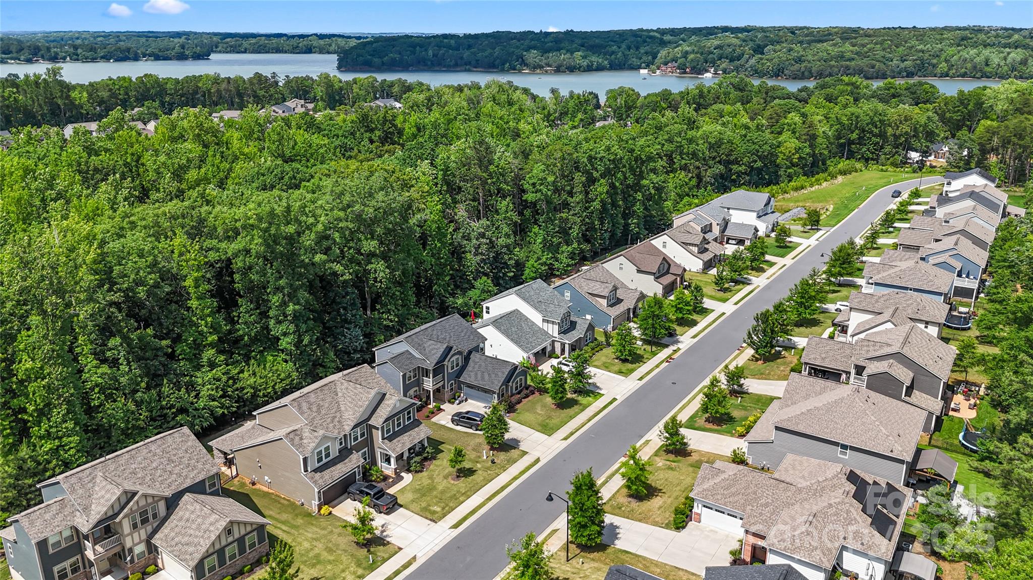 Lake Crest - Residential