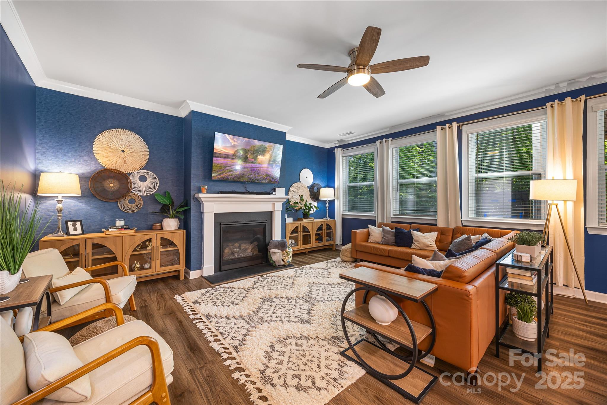 Lake Crest - Residential