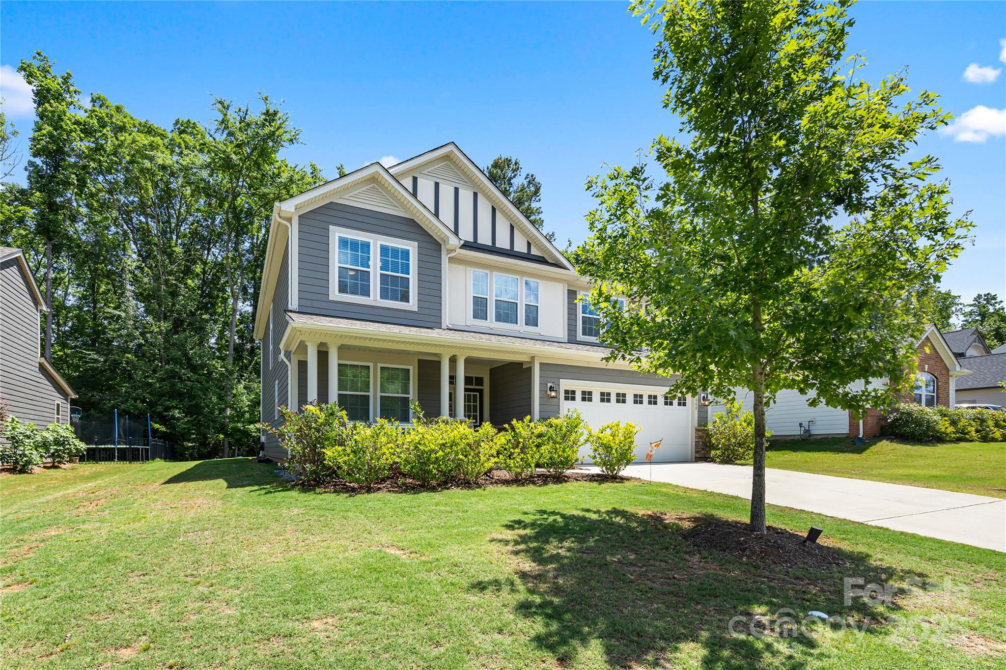 Lake Crest - Residential