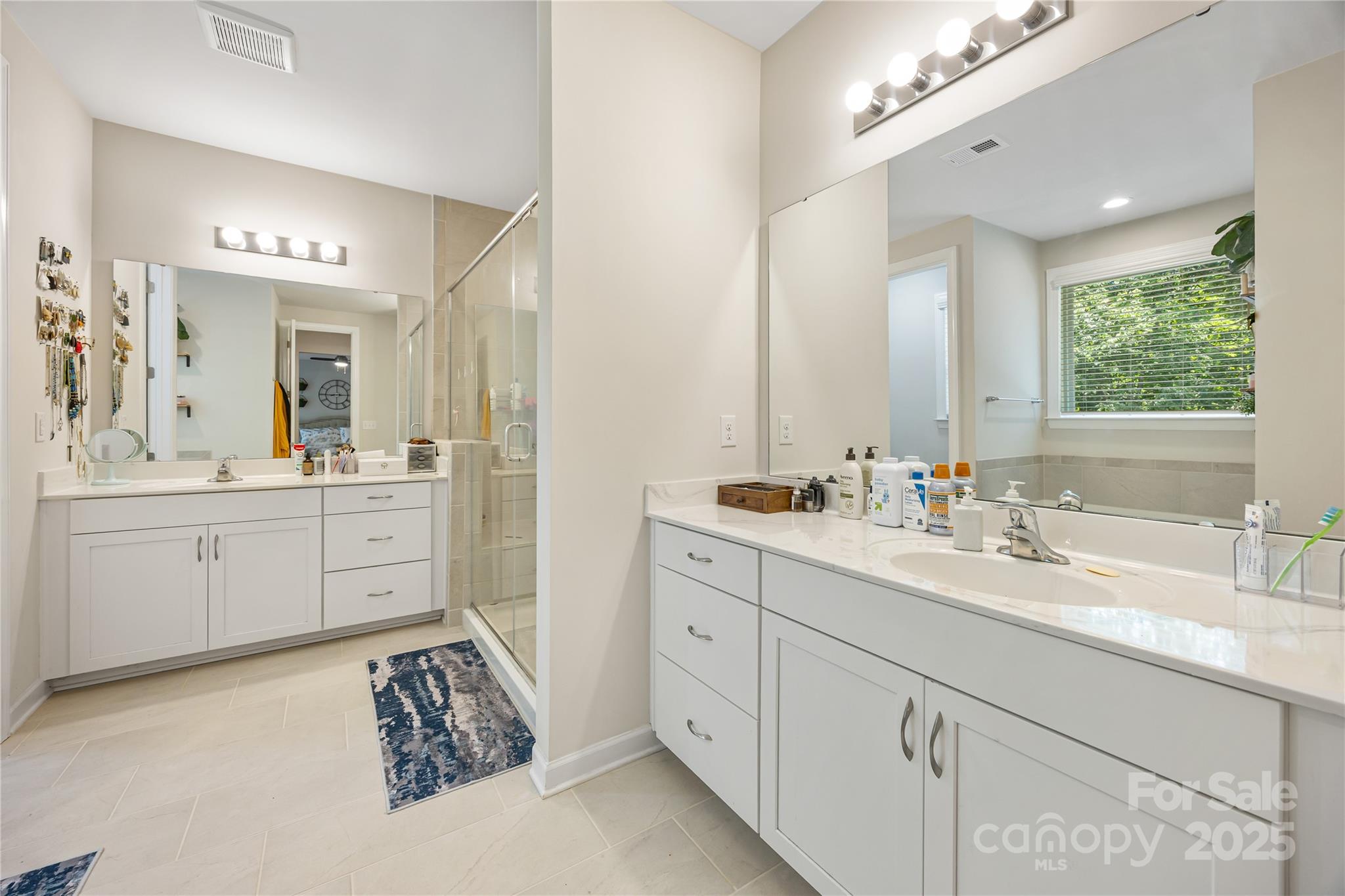 Lake Crest - Residential