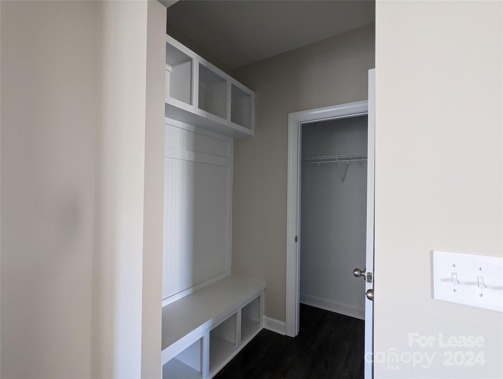 Haywyck Meadows - Residential Lease