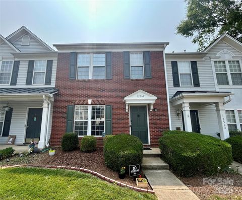 12564 Jessica Place Charlotte NC 28269
