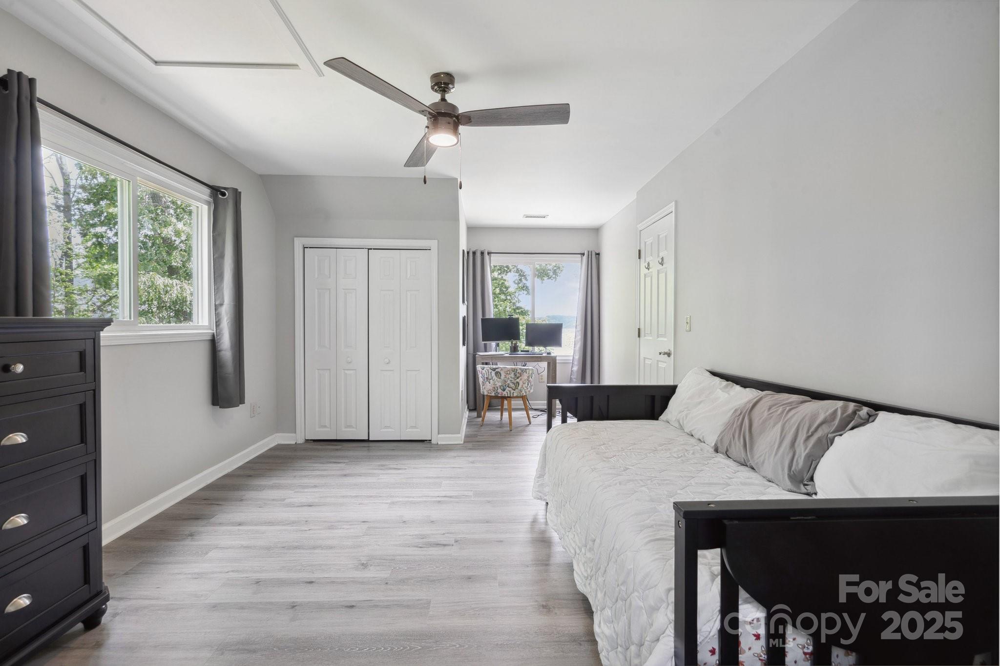 Kiser Island - Residential