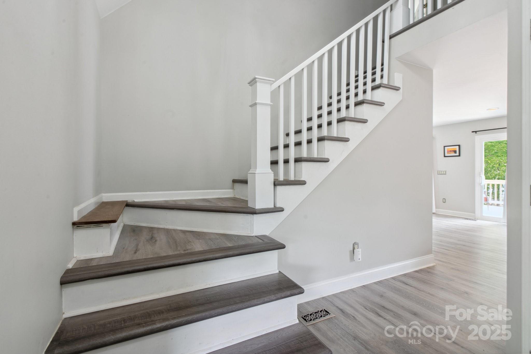 Kiser Island - Residential