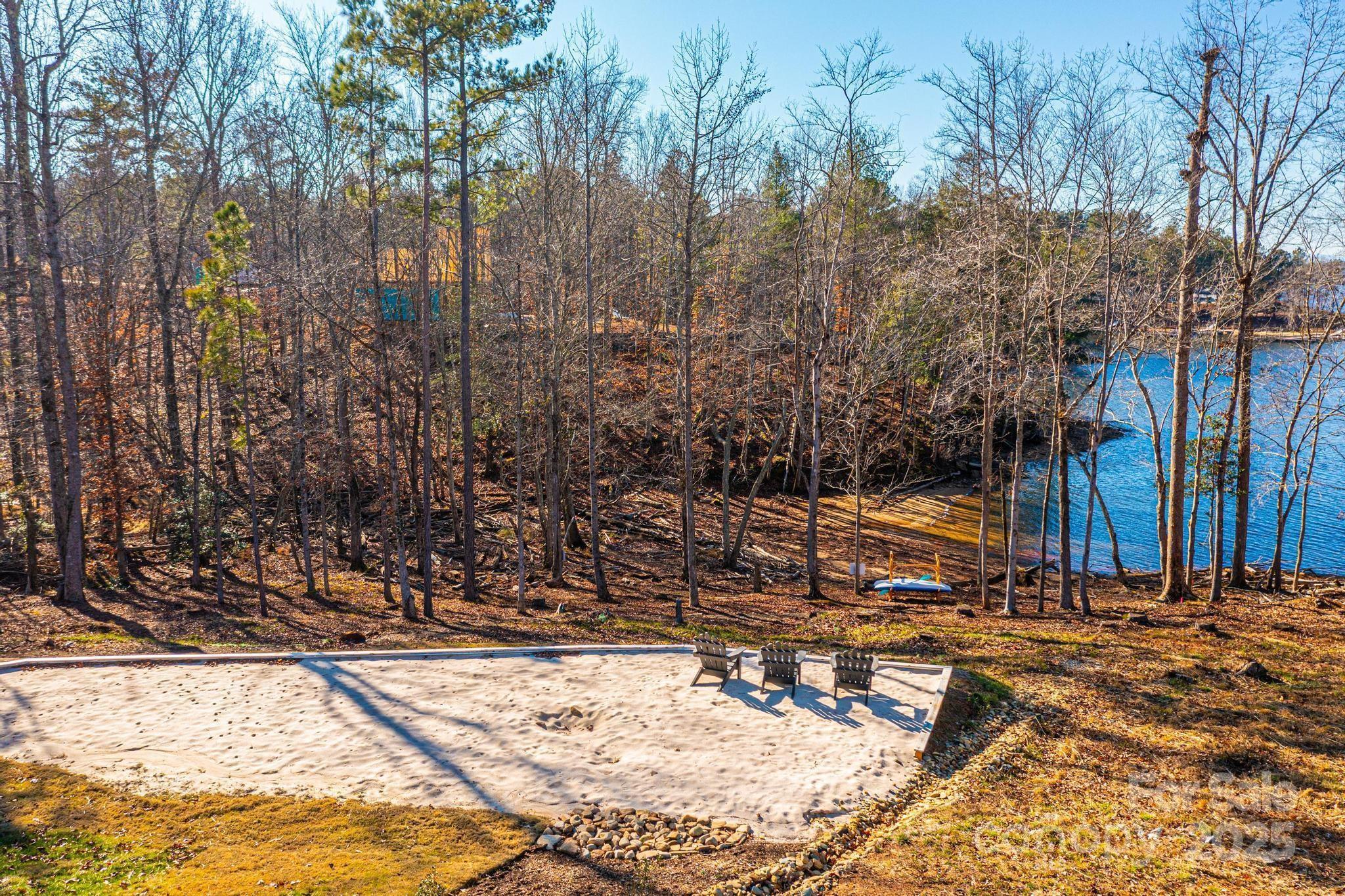 Lakeside Reserve - Land