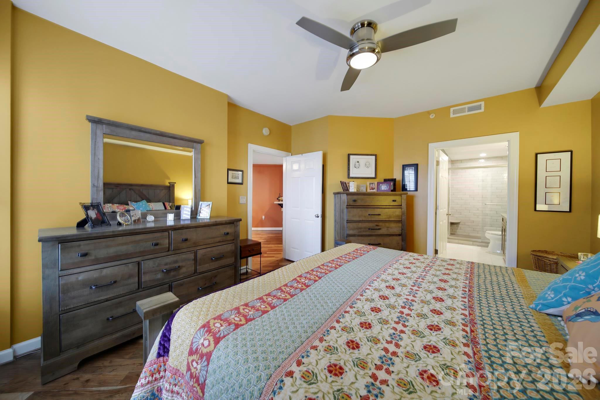 Gateway Plaza - Residential