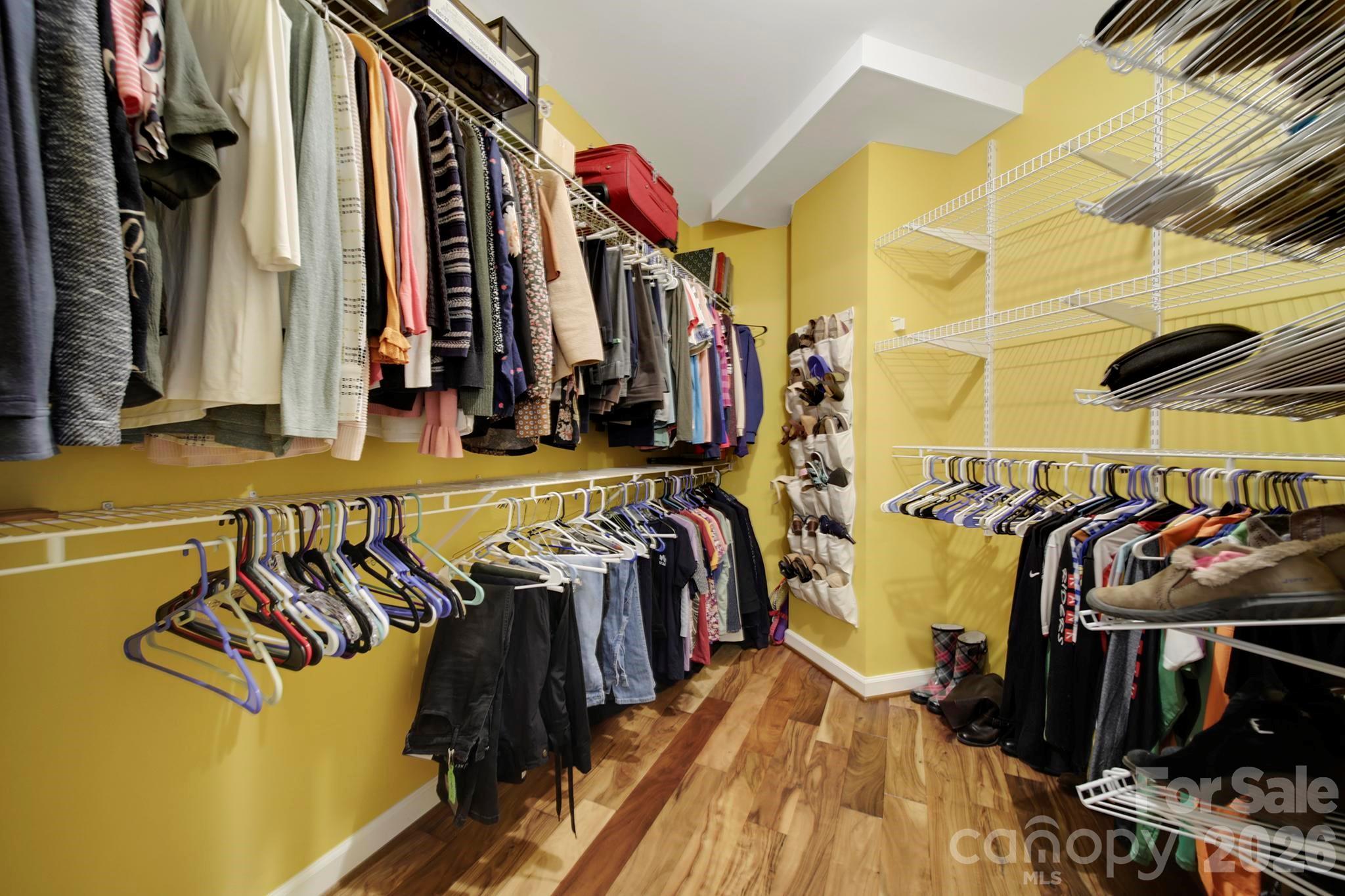 Gateway Plaza - Residential