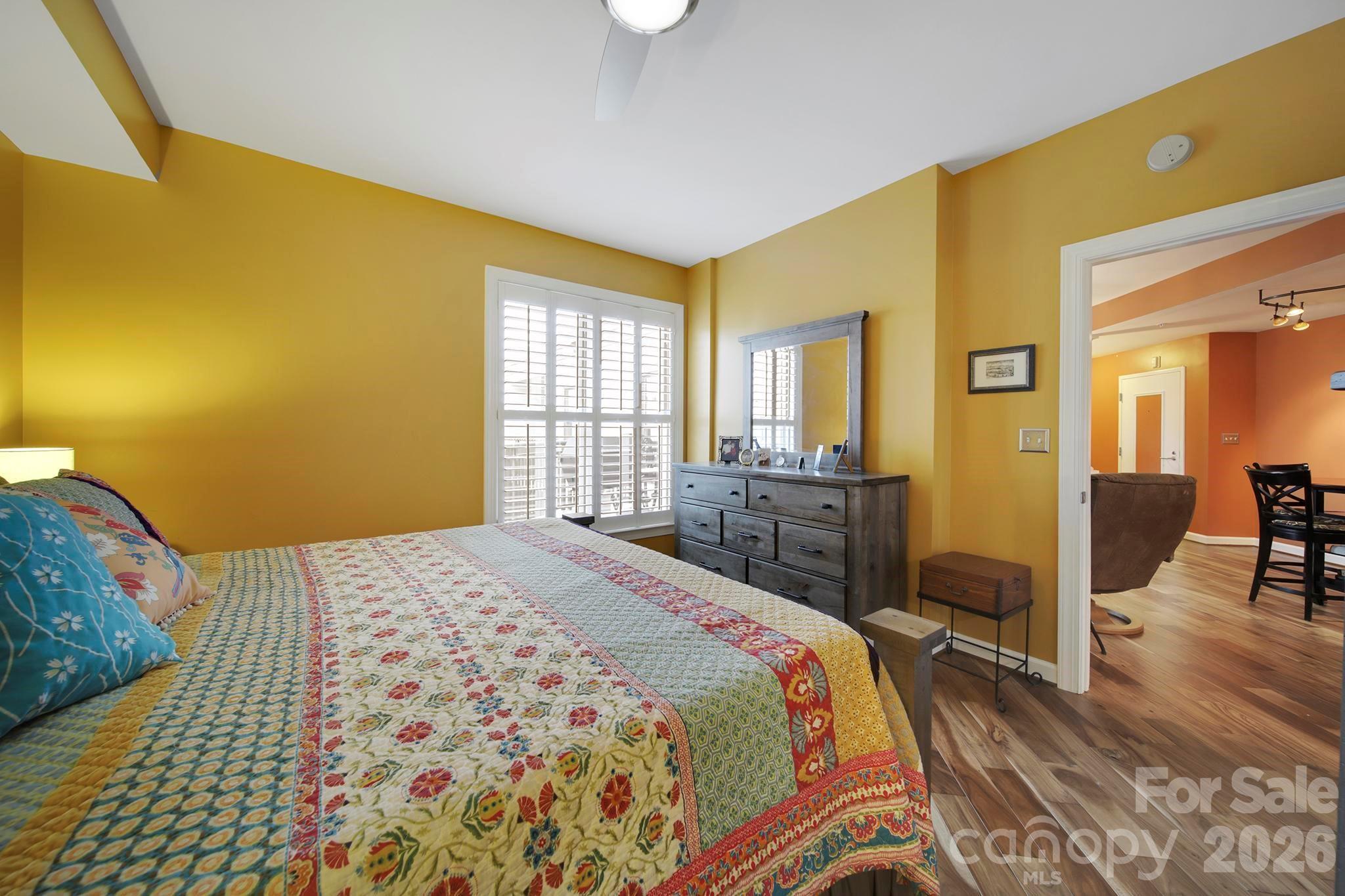 Gateway Plaza - Residential