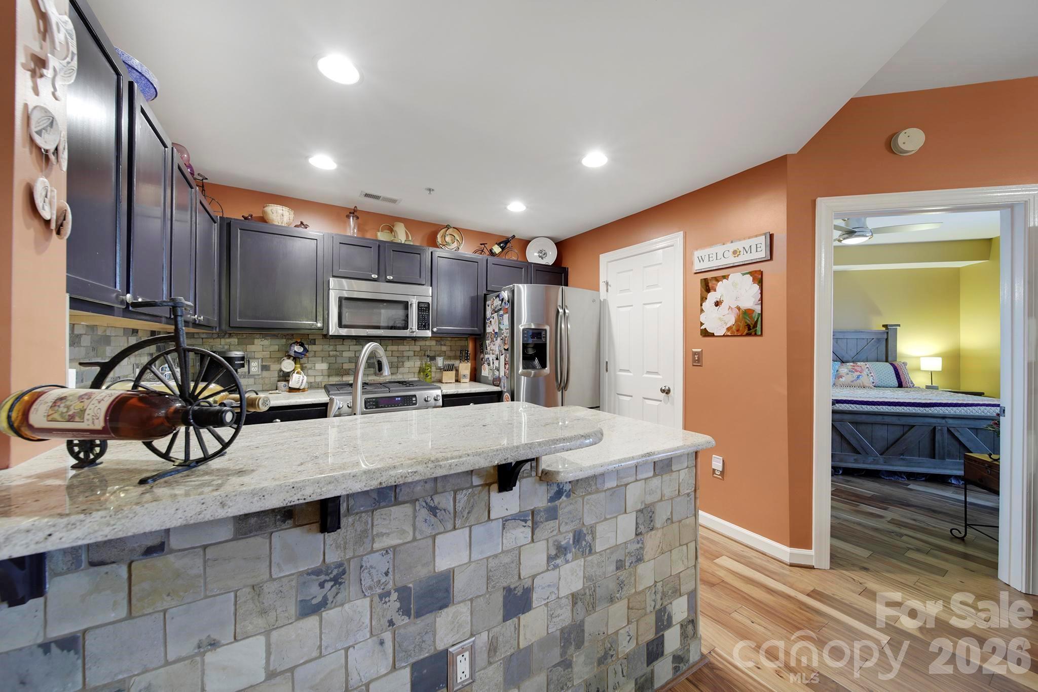 Gateway Plaza - Residential