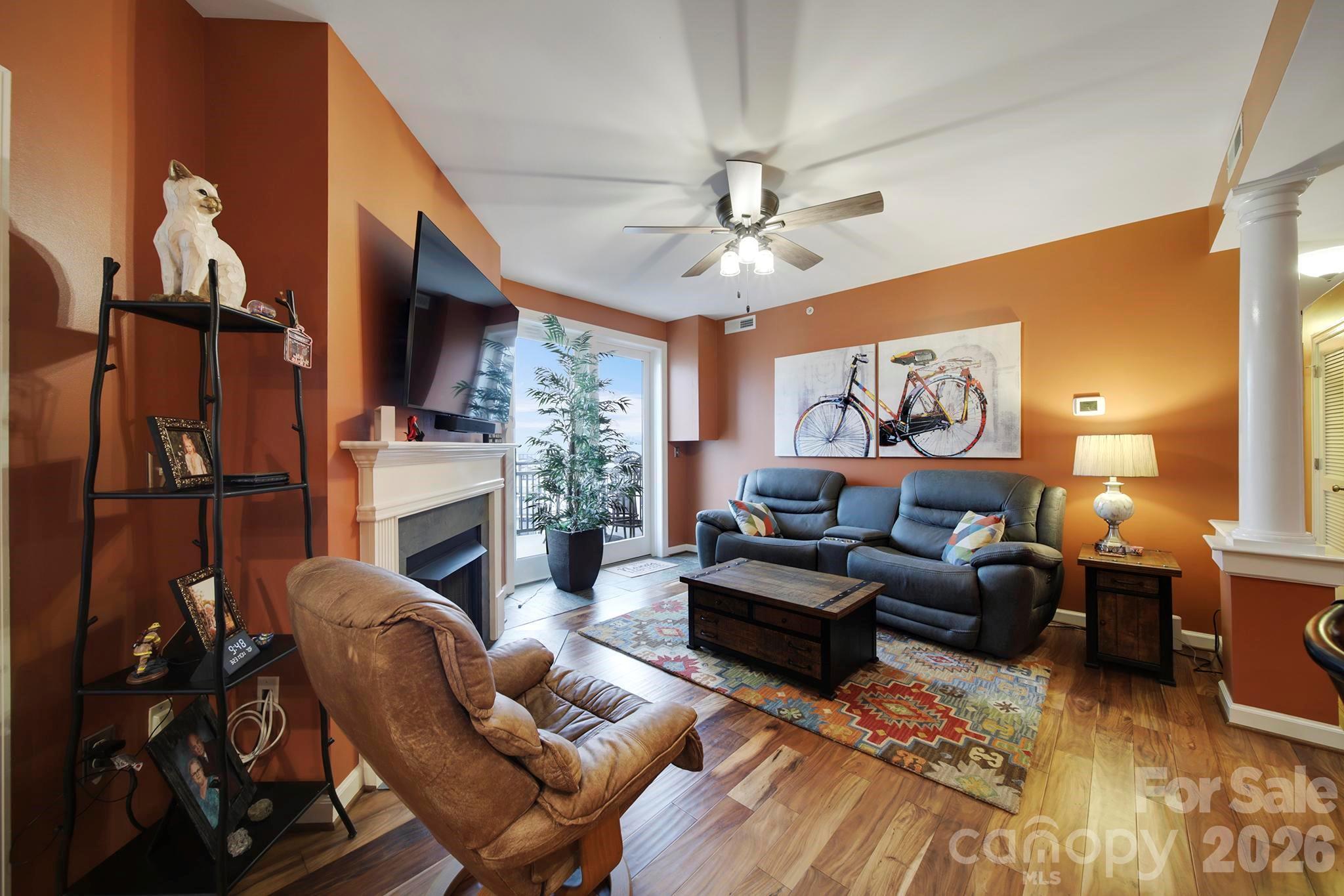 Gateway Plaza - Residential