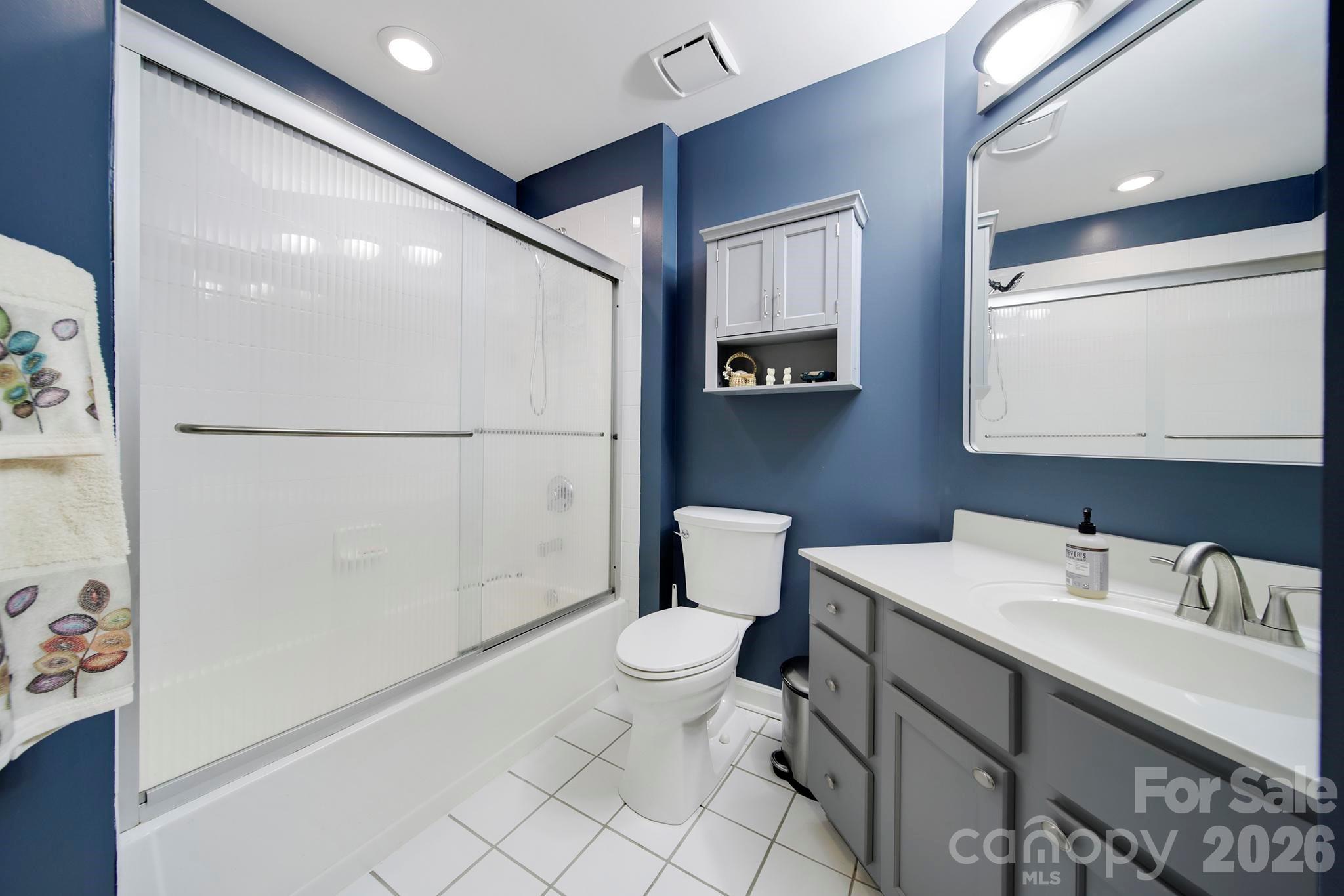 Gateway Plaza - Residential