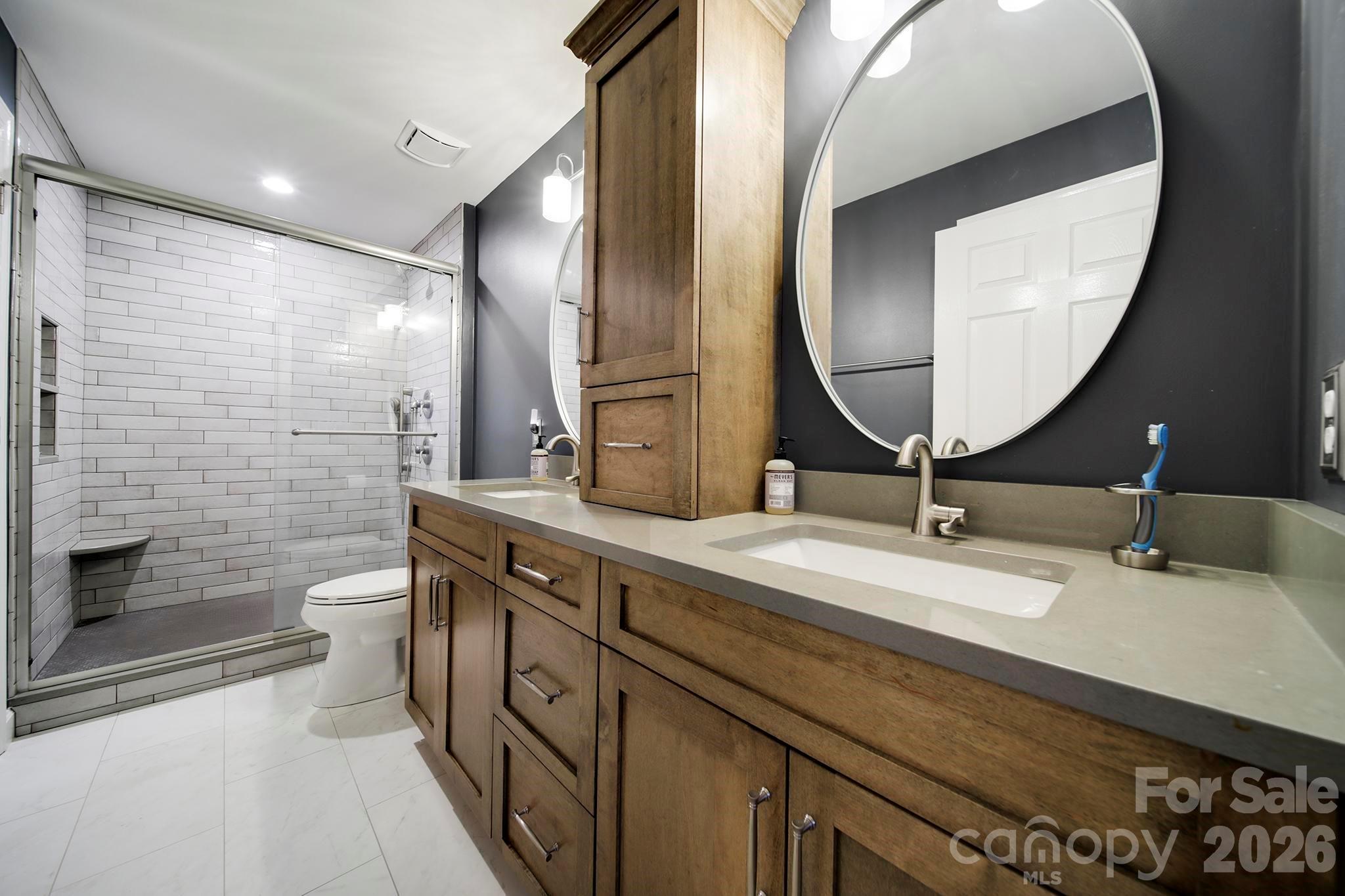 Gateway Plaza - Residential