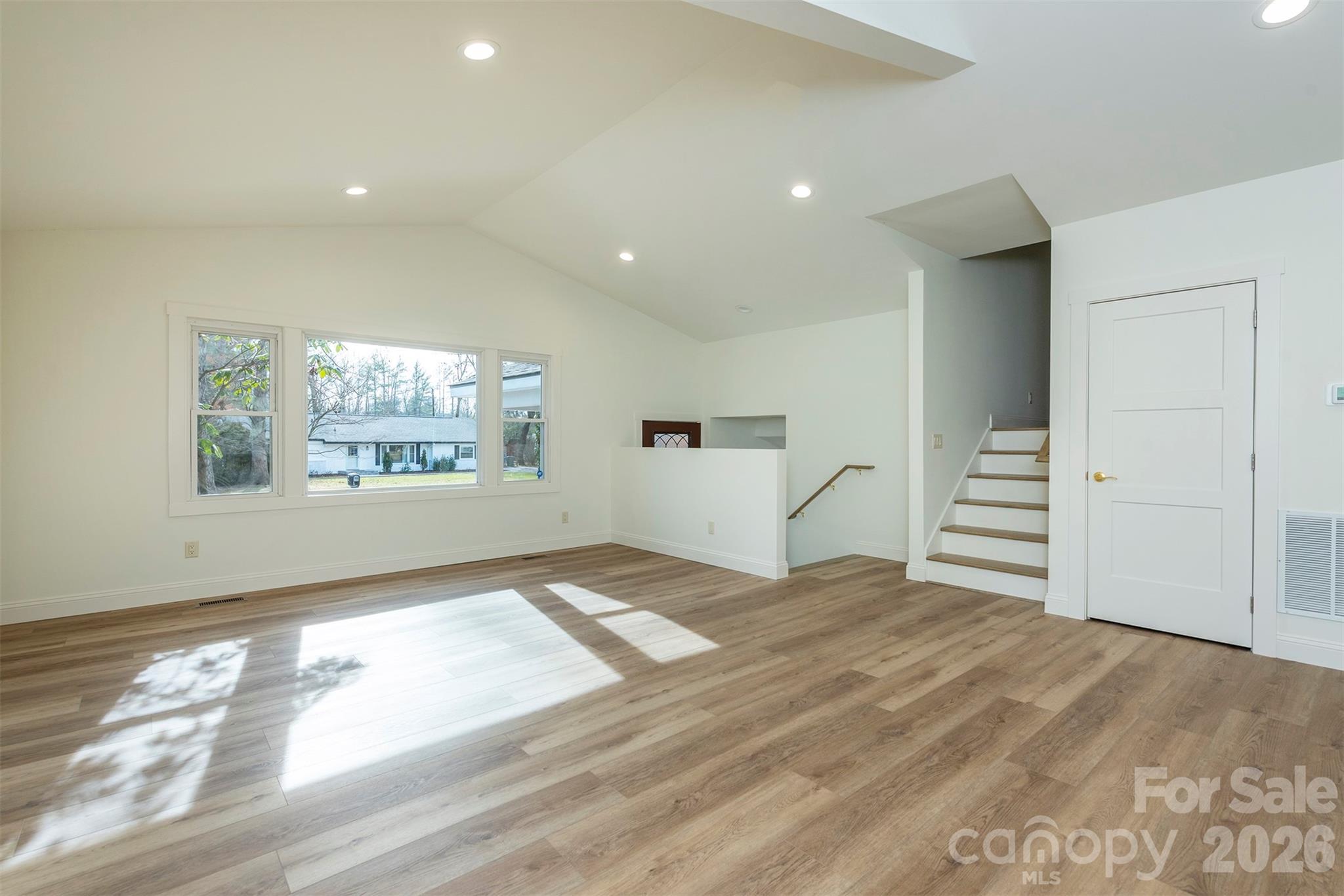 Brookland Manor - Residential