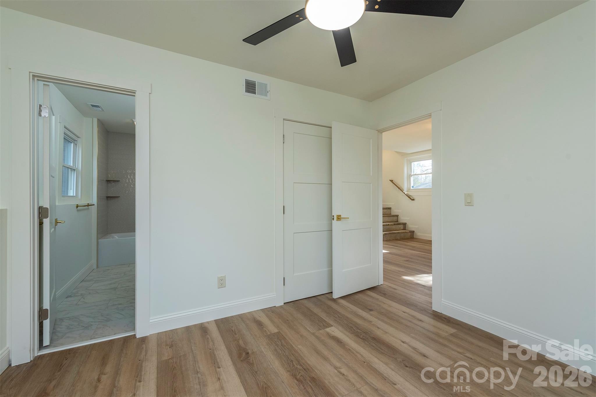 Brookland Manor - Residential