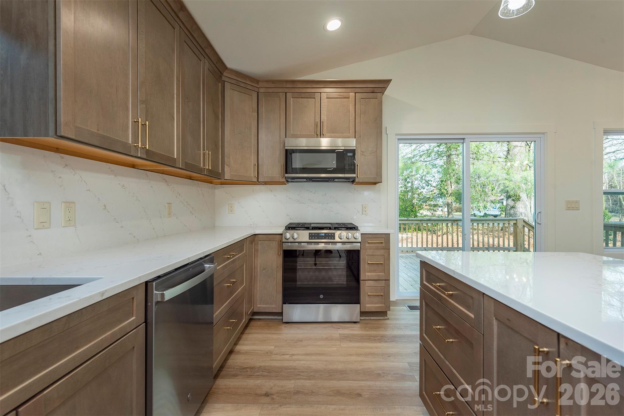 Brookland Manor - Residential