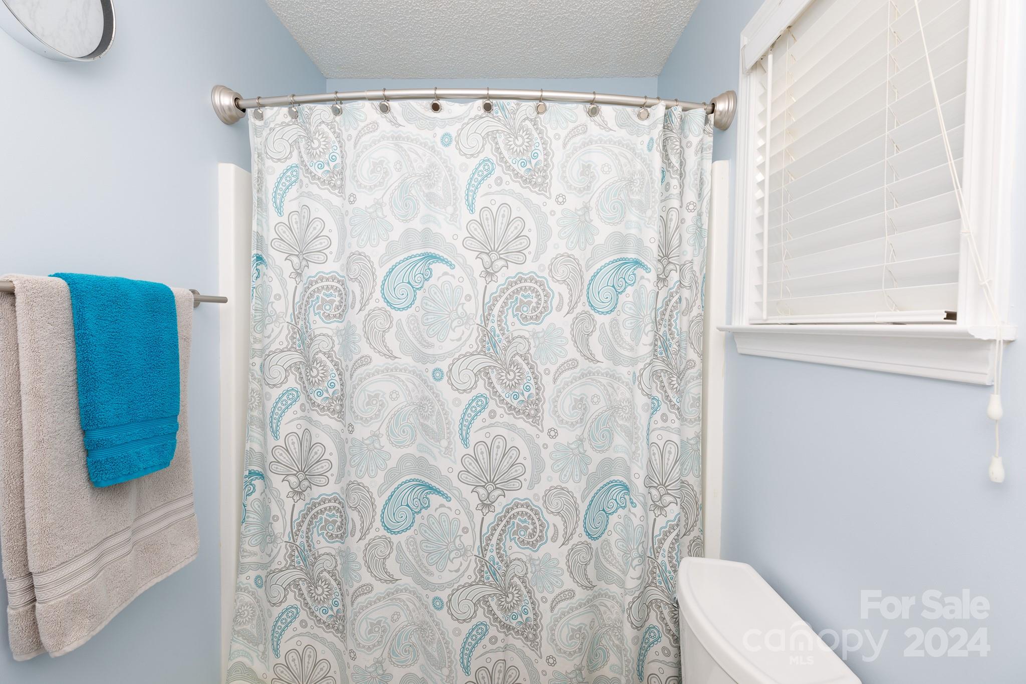 Hallmark Glen - Residential