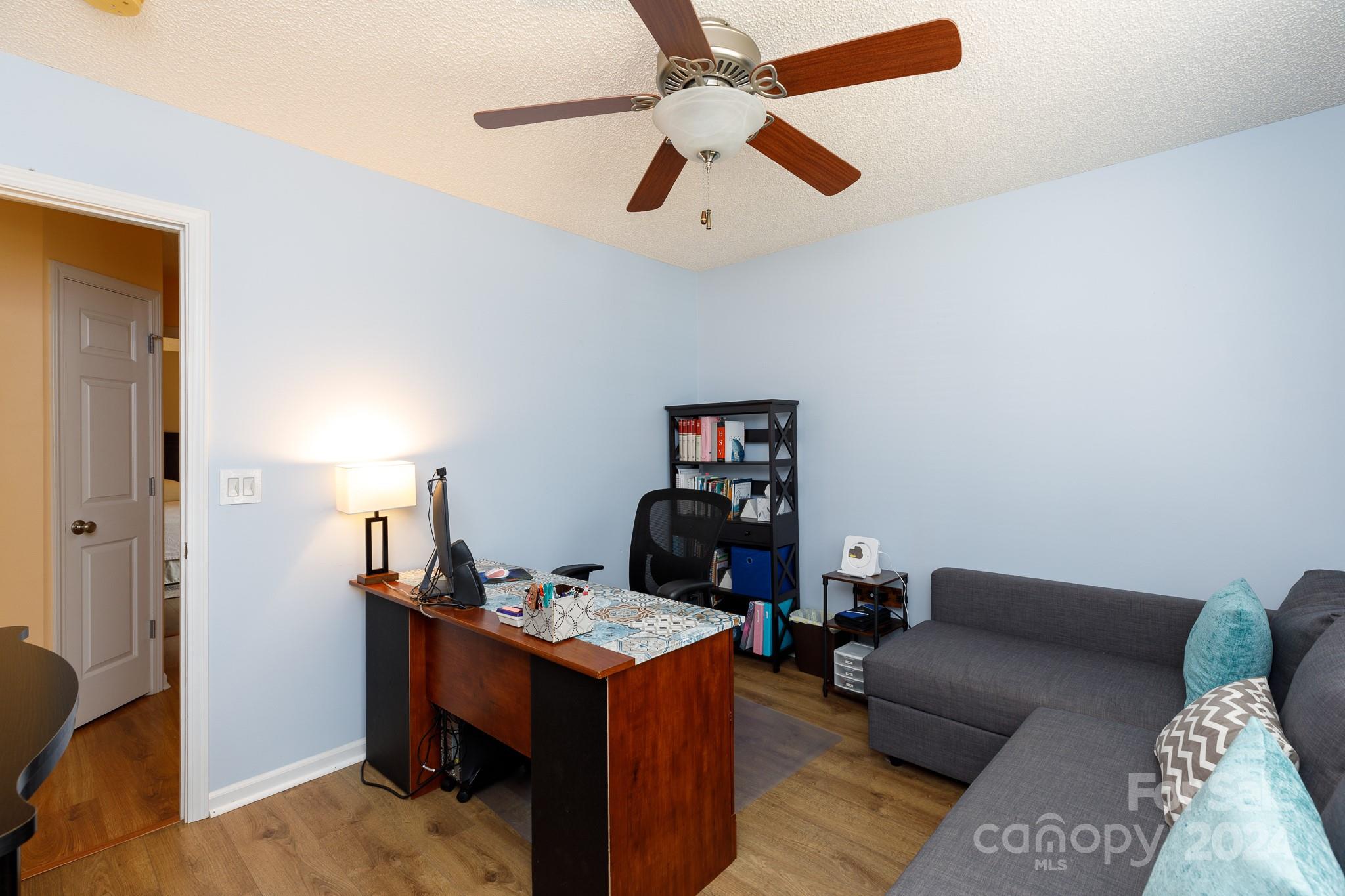 Hallmark Glen - Residential