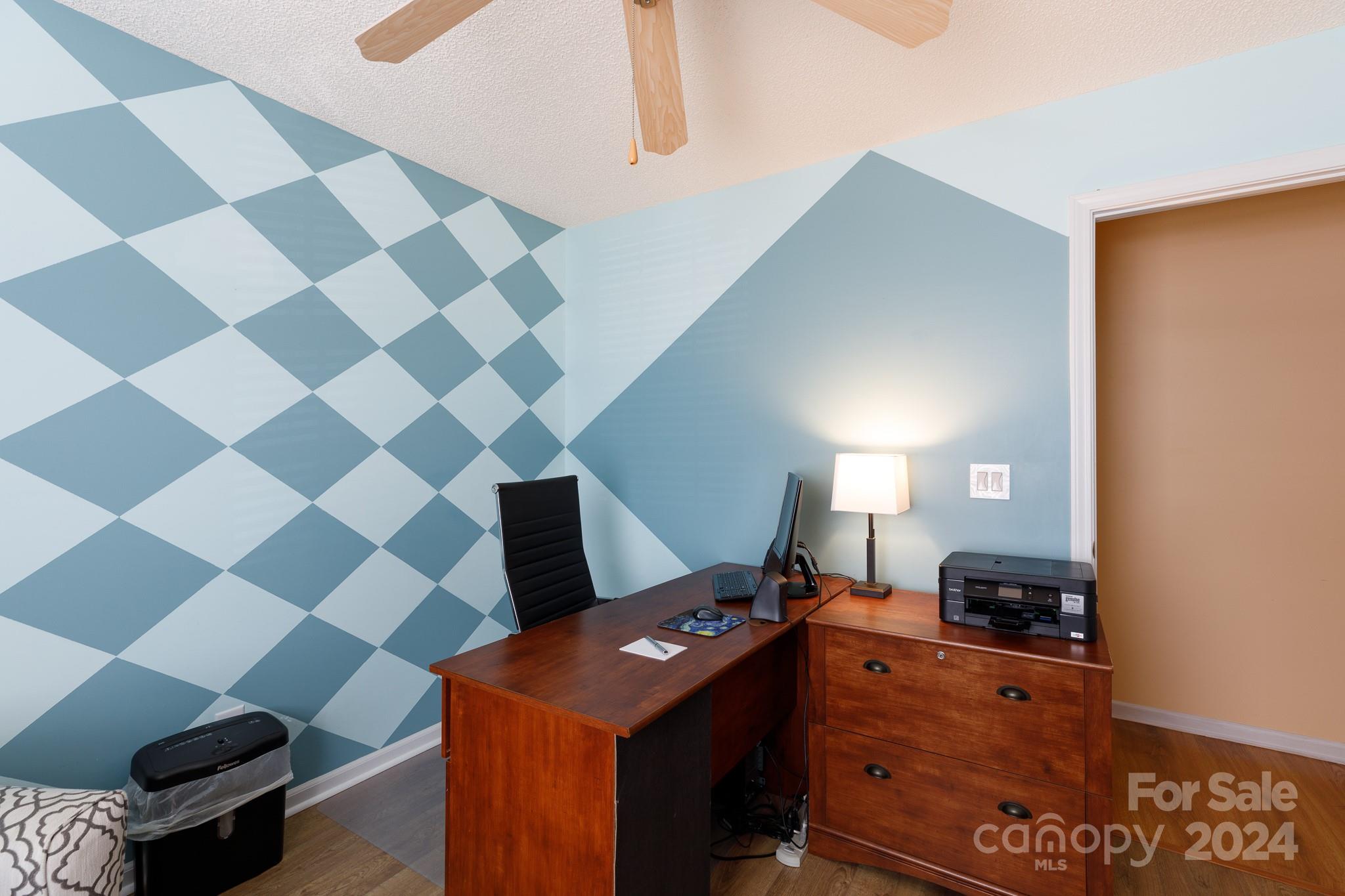 Hallmark Glen - Residential