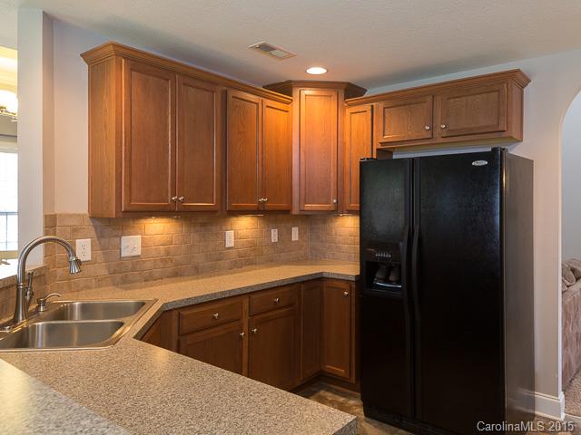 Eastview Oaks - Residential