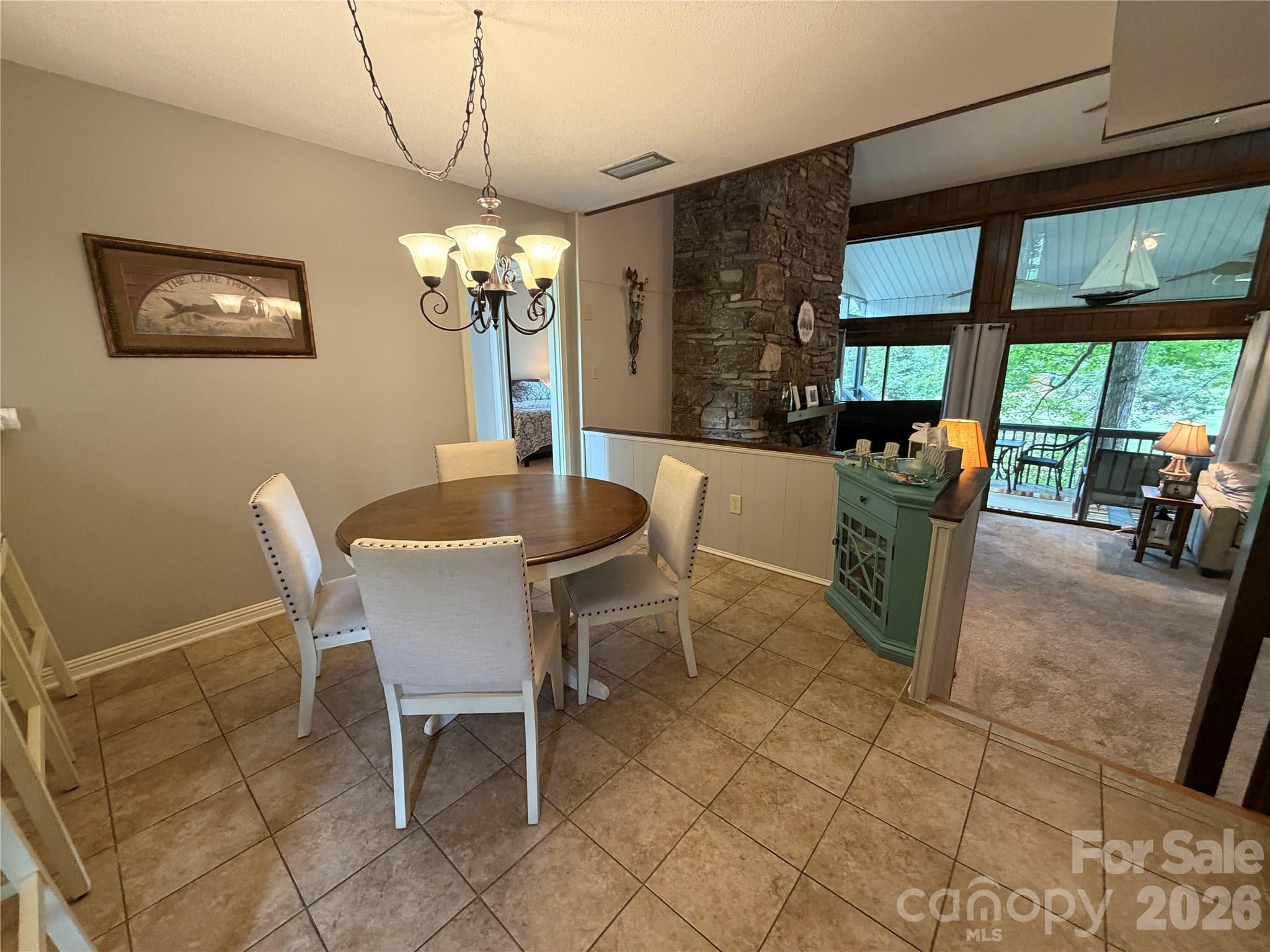 429 Mountains Boulevard C101