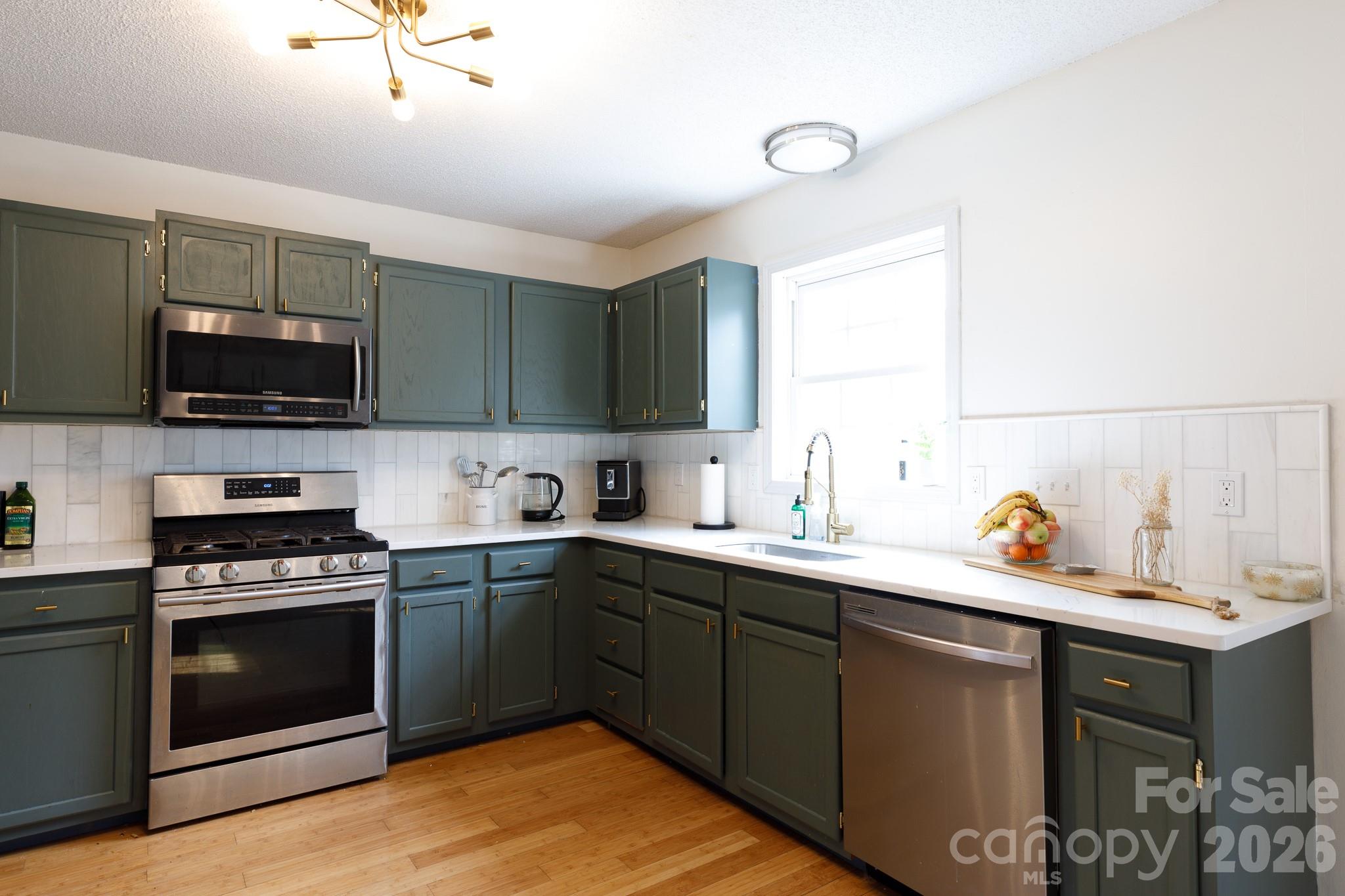 Country Club Estates - Residential