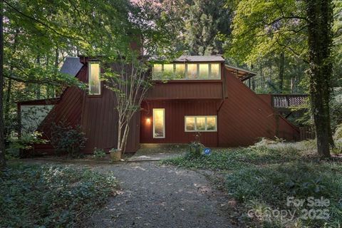 Photo of 1715 Union Road, Matthews, NC 28104 (MLS # 4300417)