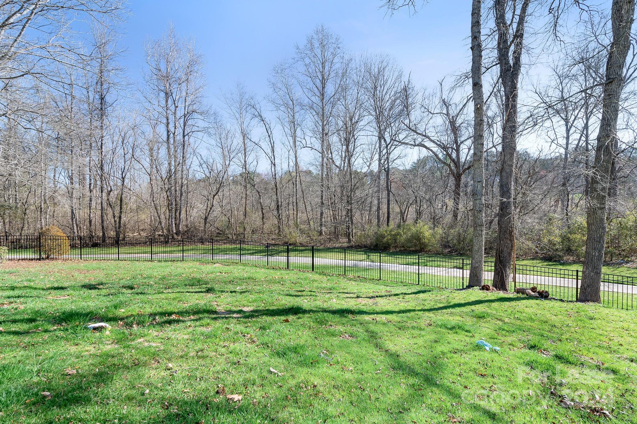 Verdict Ridge - Residential Lease