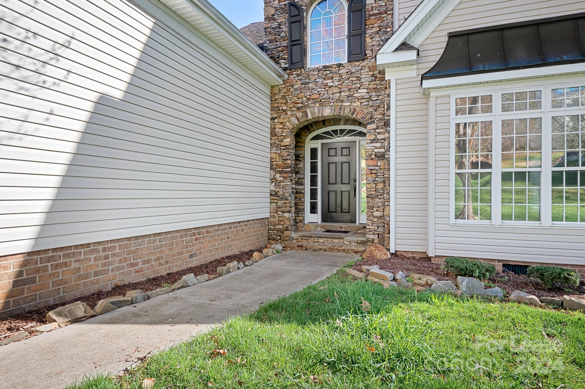 Verdict Ridge - Residential Lease