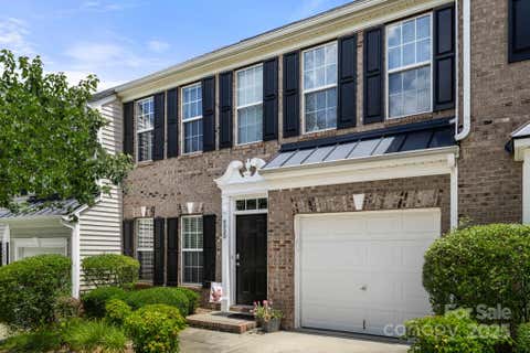 Photo for 6020 Queens Walk Court