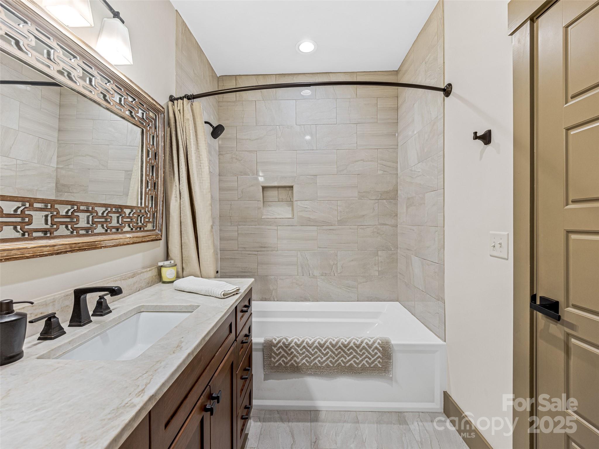 Lookout Mountain - Residential