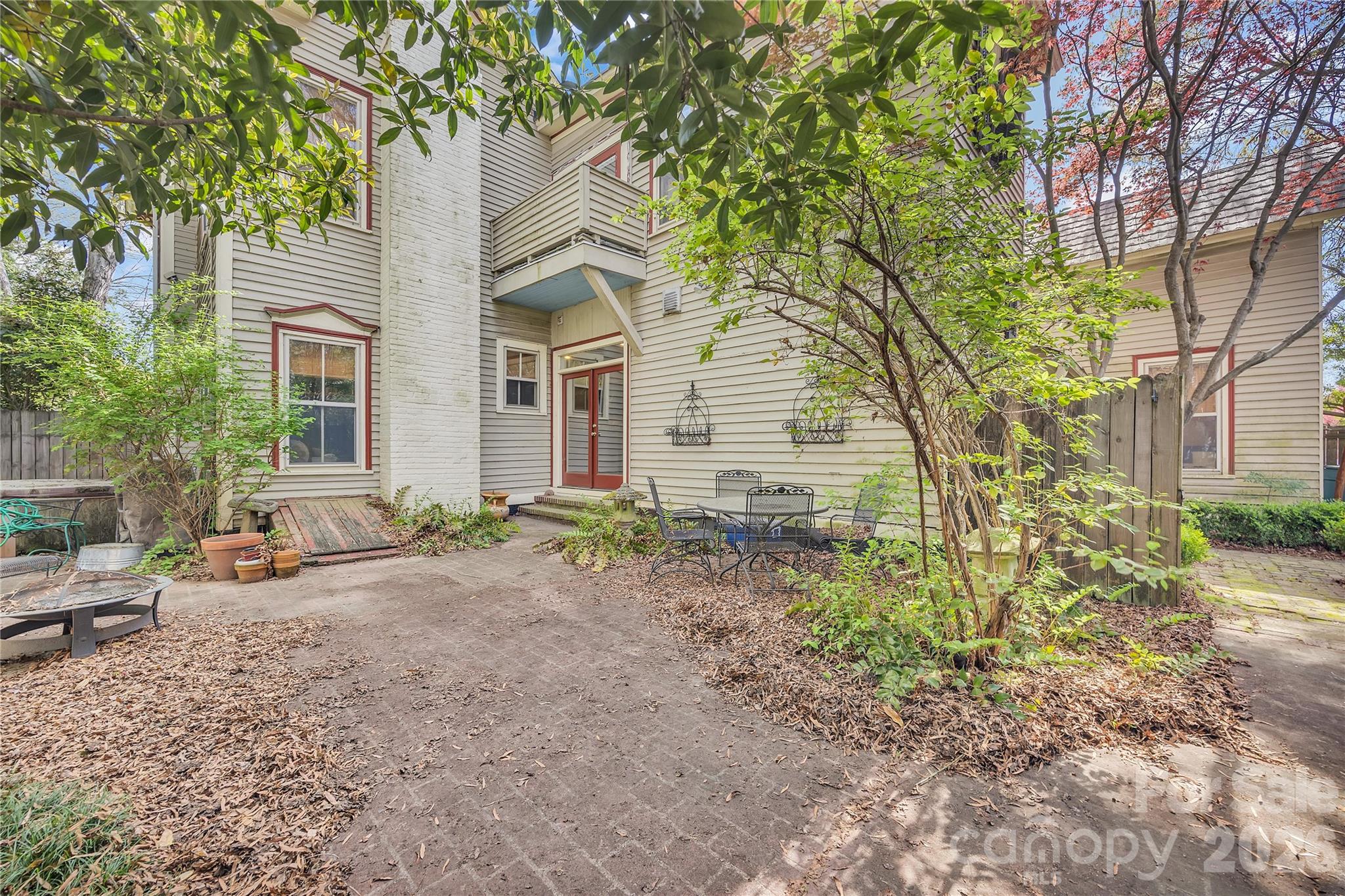 West Square Historical - Residential