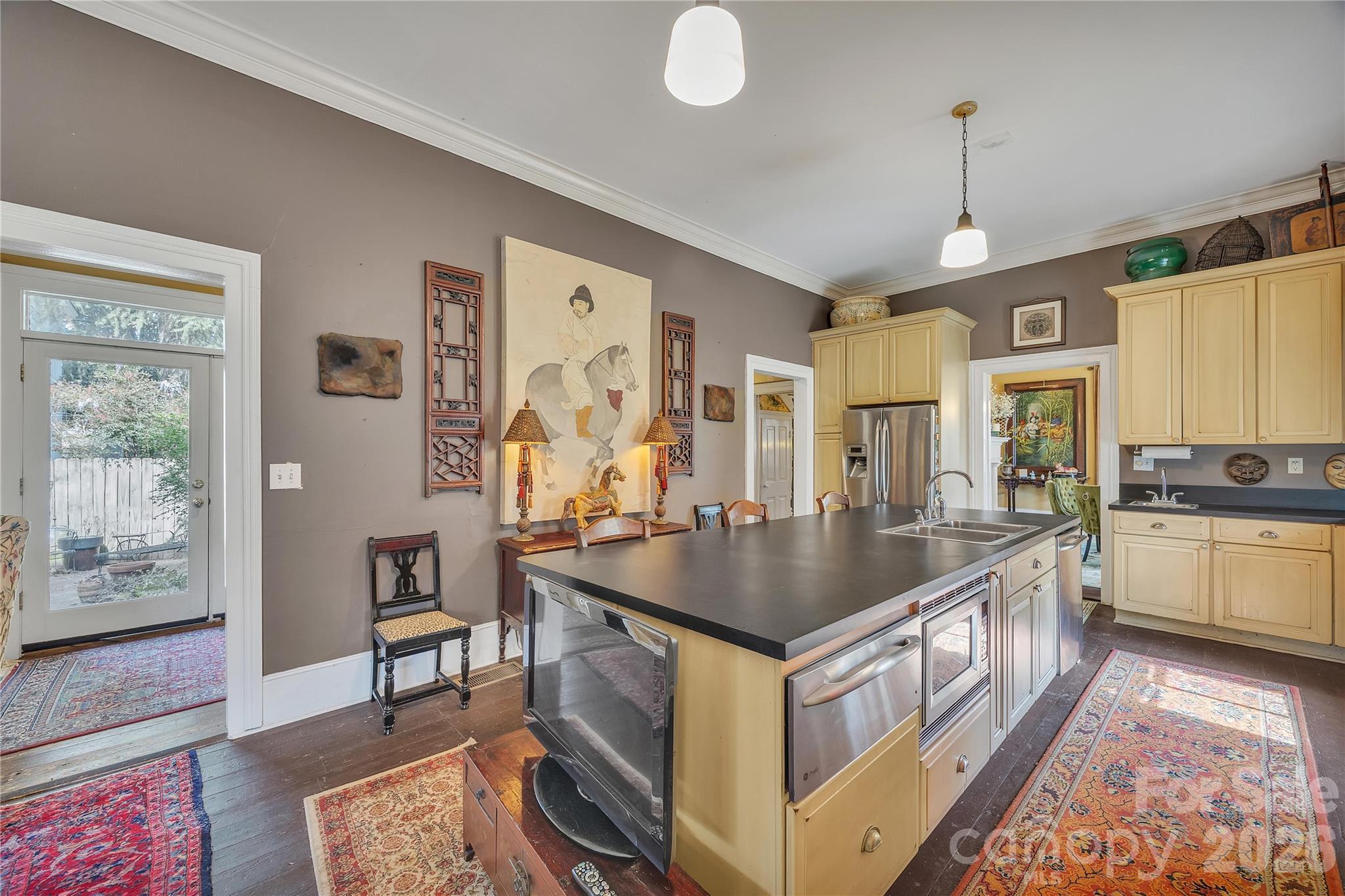 West Square Historical - Residential