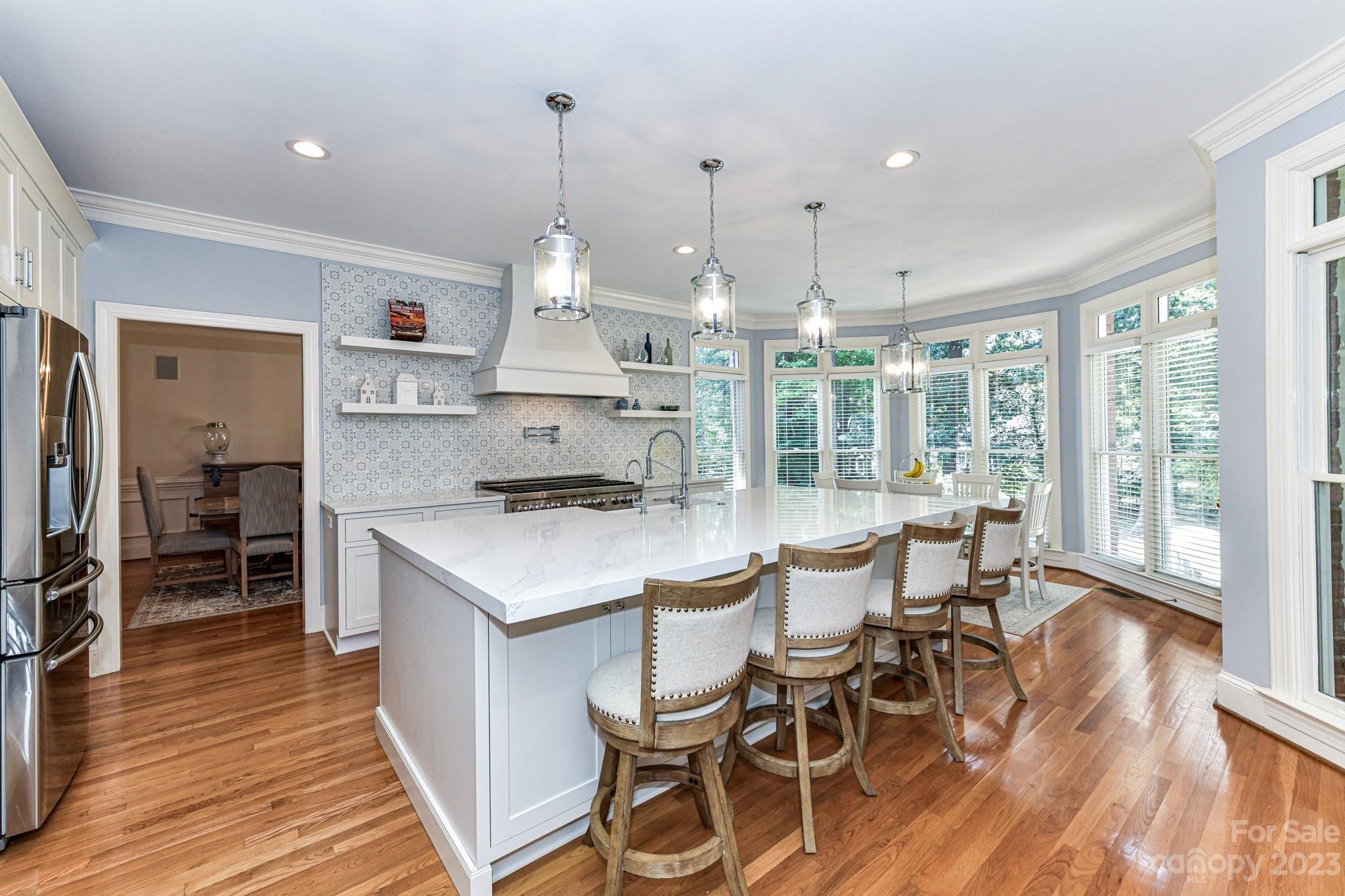 The Peninsula - Residential