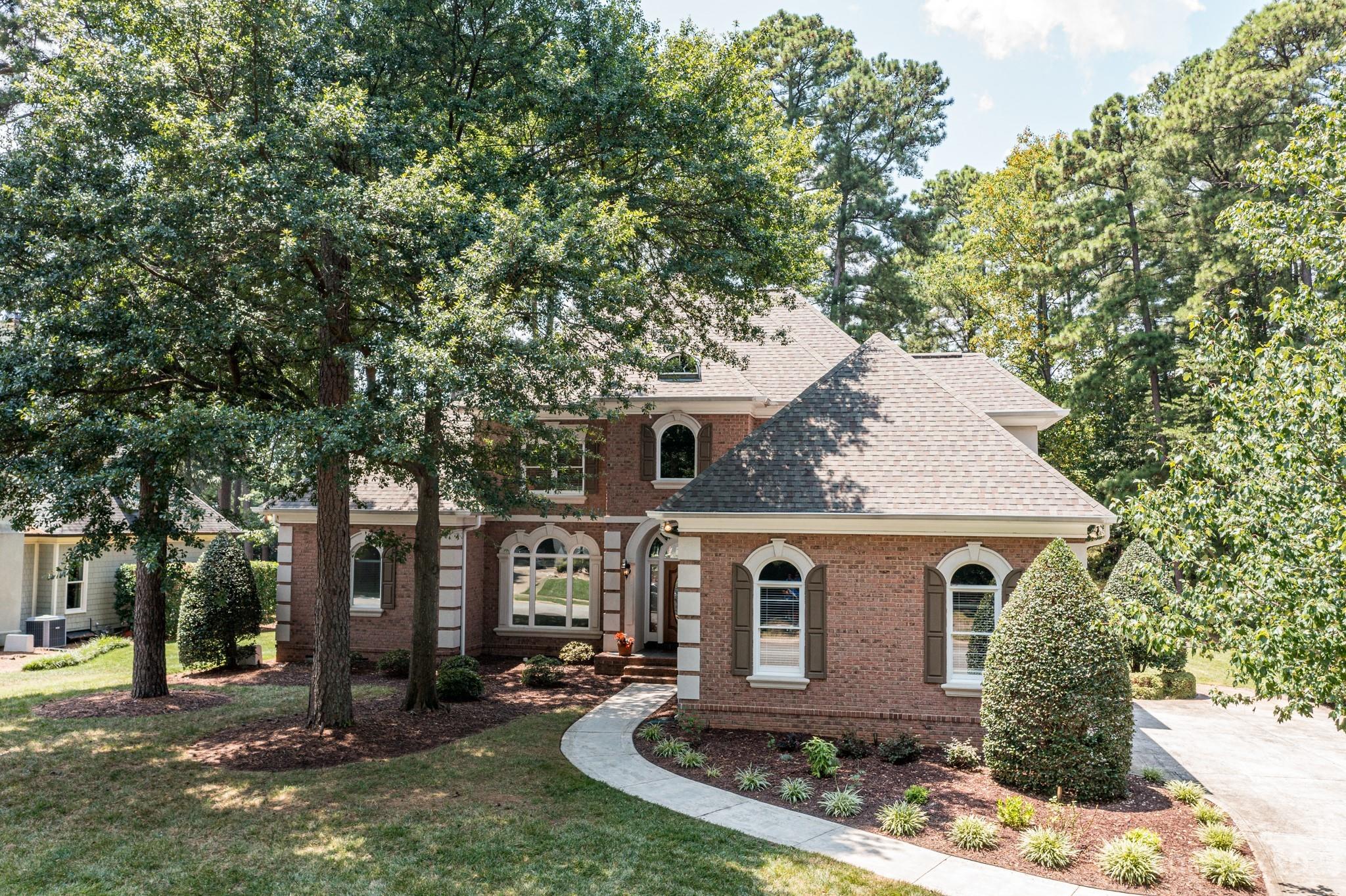 The Peninsula - Residential