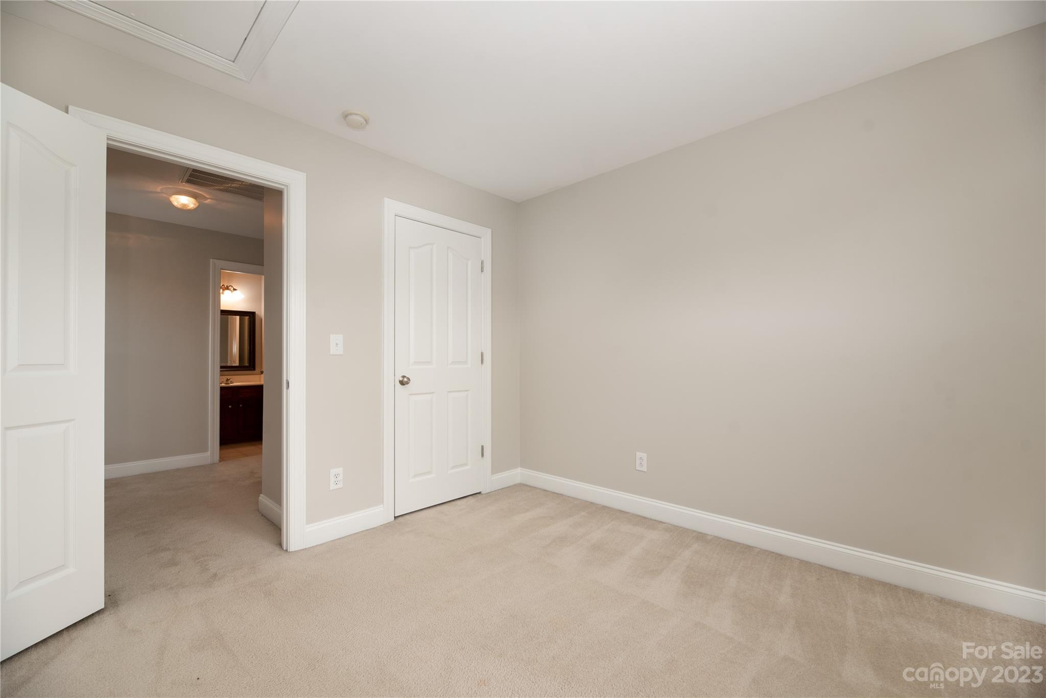 Macaulay - Residential